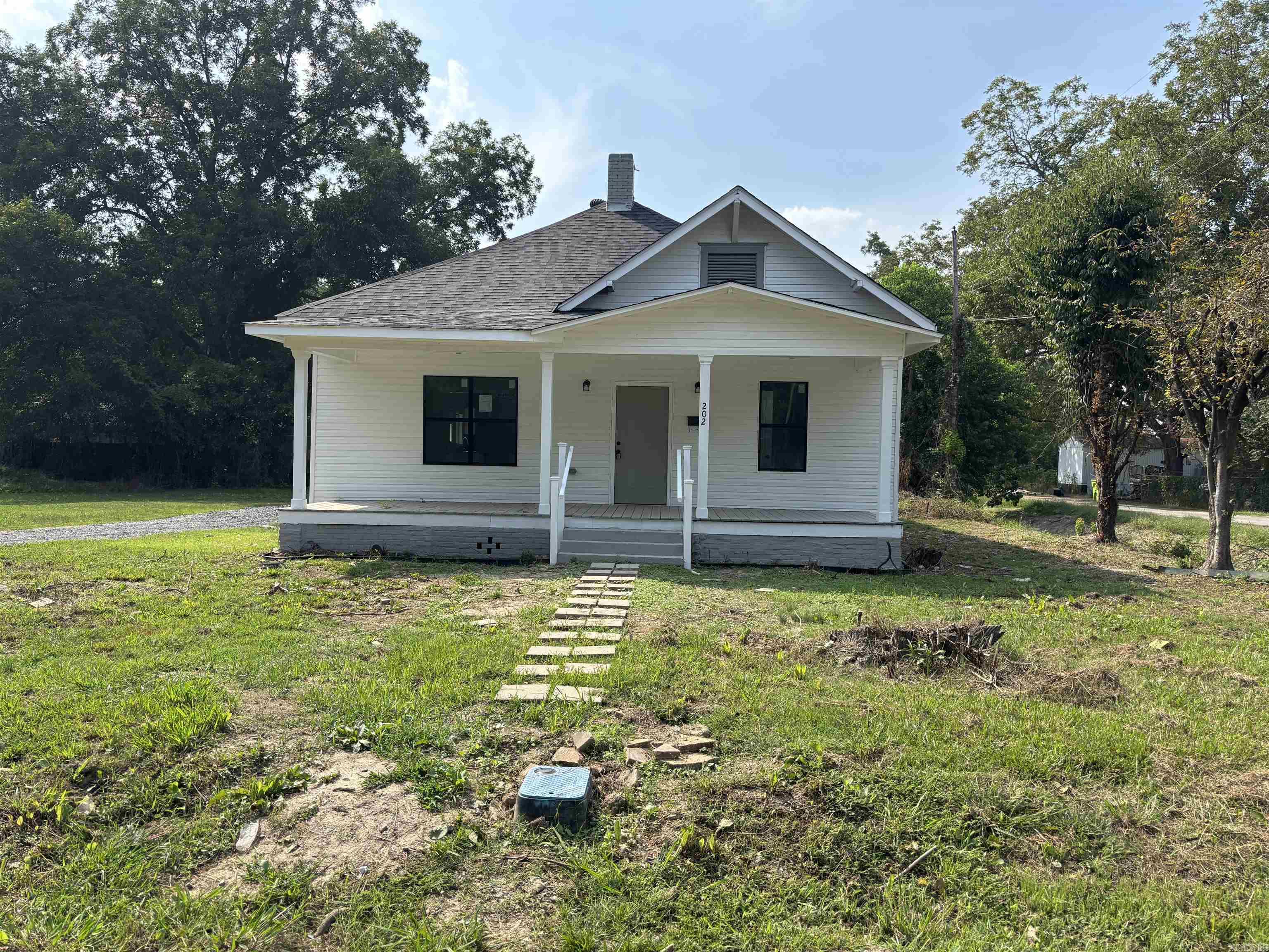 202 Adams St  Lonoke, AR