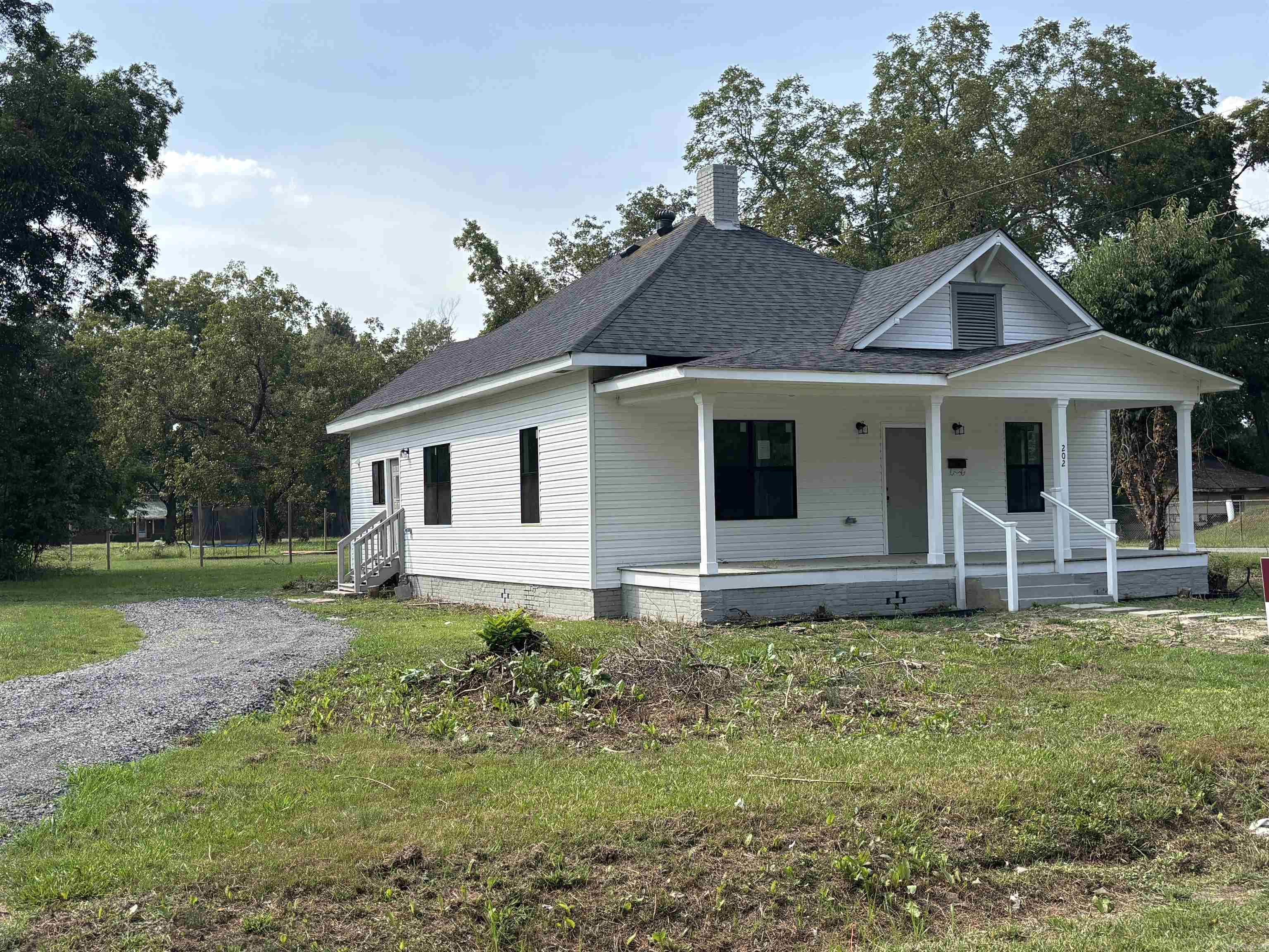 202 Adams St  Lonoke, AR