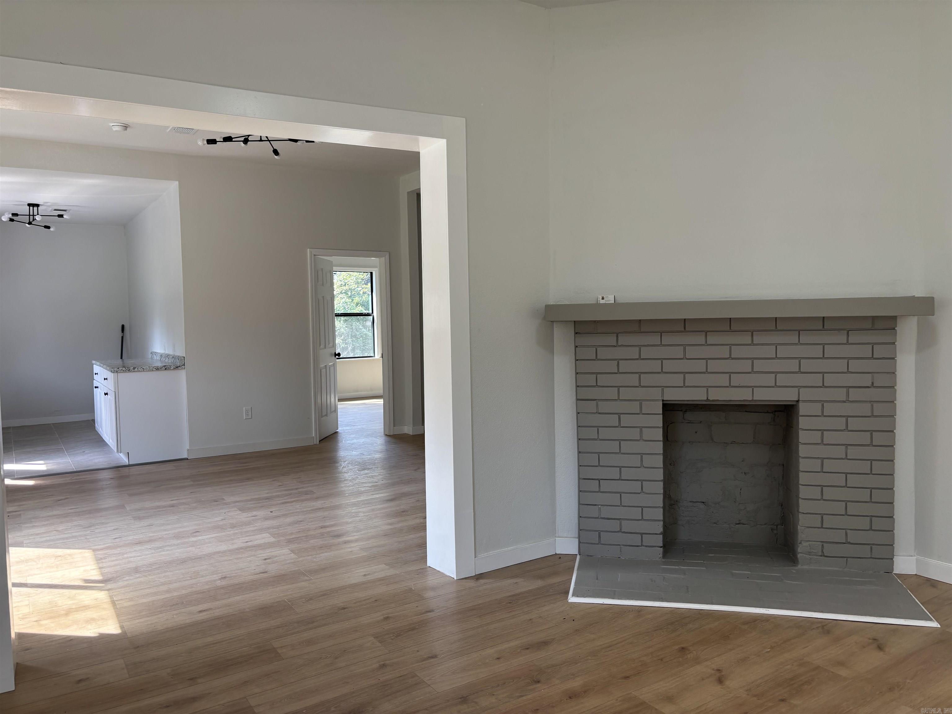 202 Adams St  Lonoke, AR