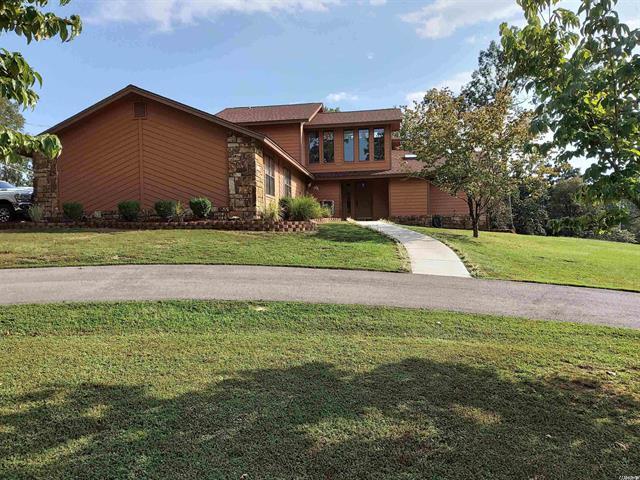 130  Sparling  Hot Springs, AR
