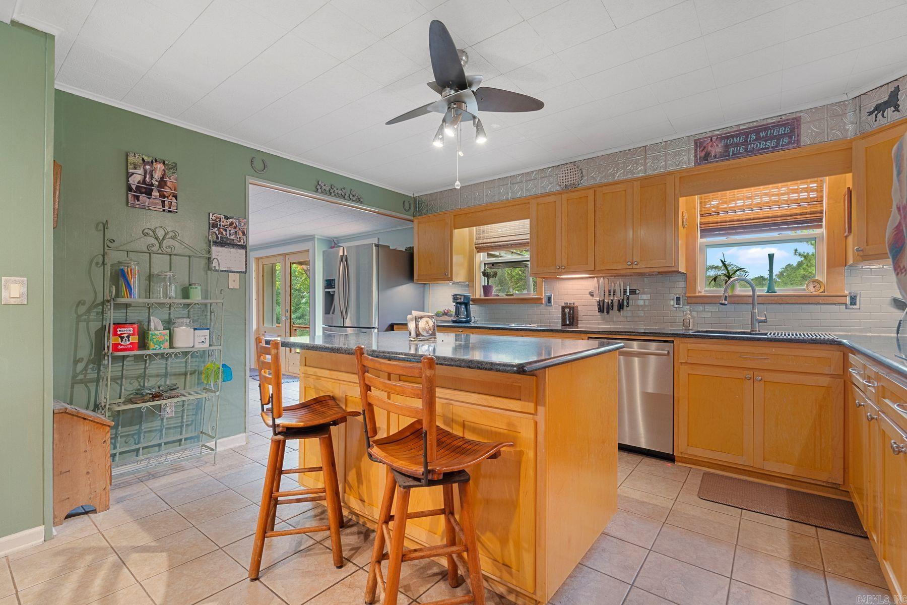 469 Treasure Isle Road  Hot Springs, AR