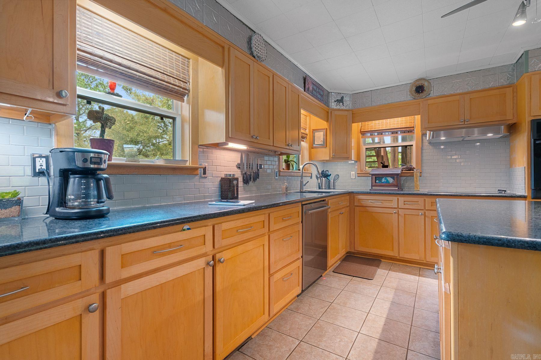 469 Treasure Isle Road  Hot Springs, AR