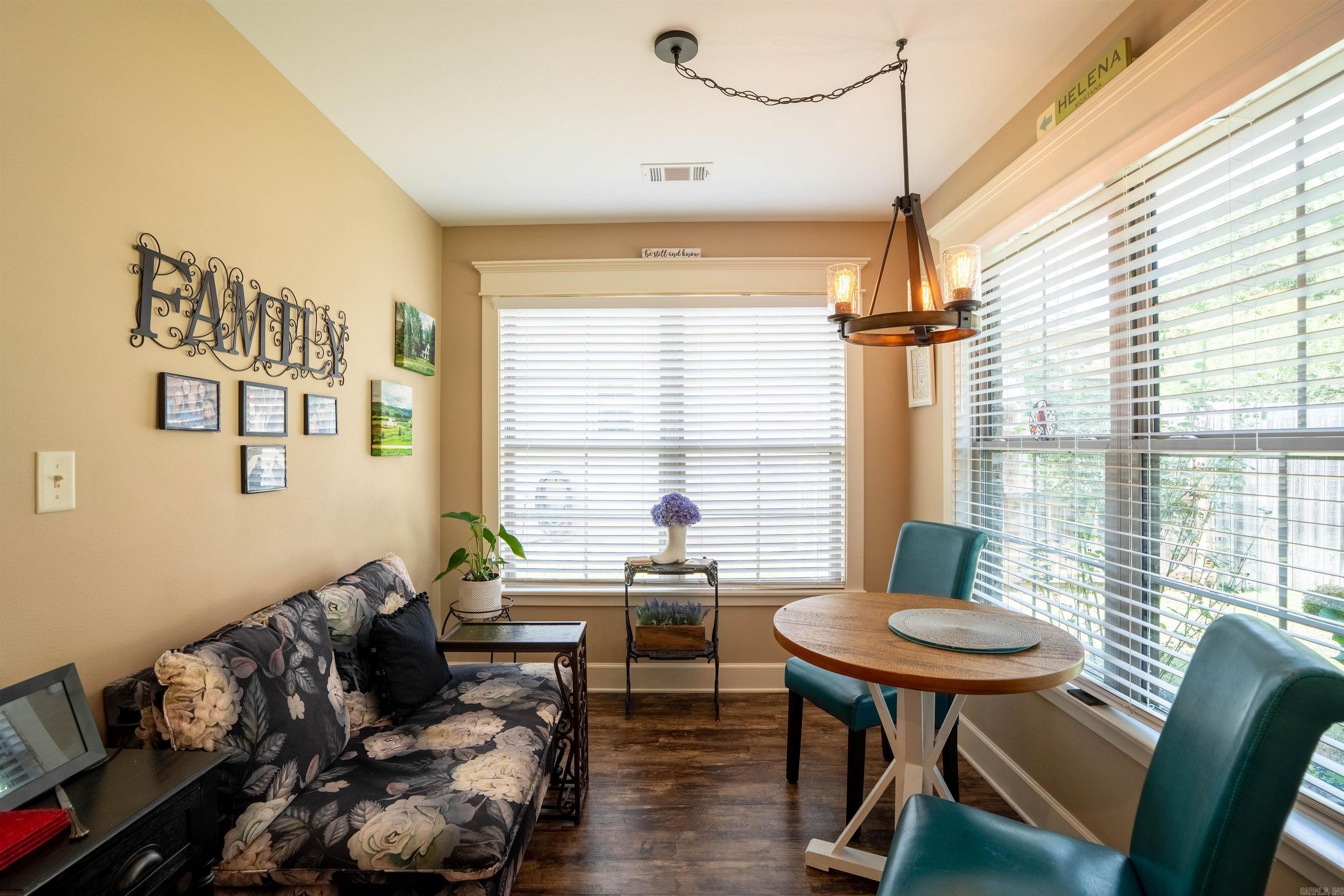 710 Laurel Ct  Searcy, AR