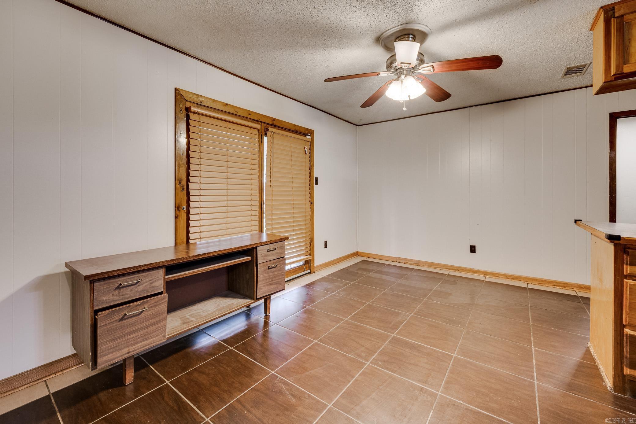 3938 Wooddale  Little Rock, AR