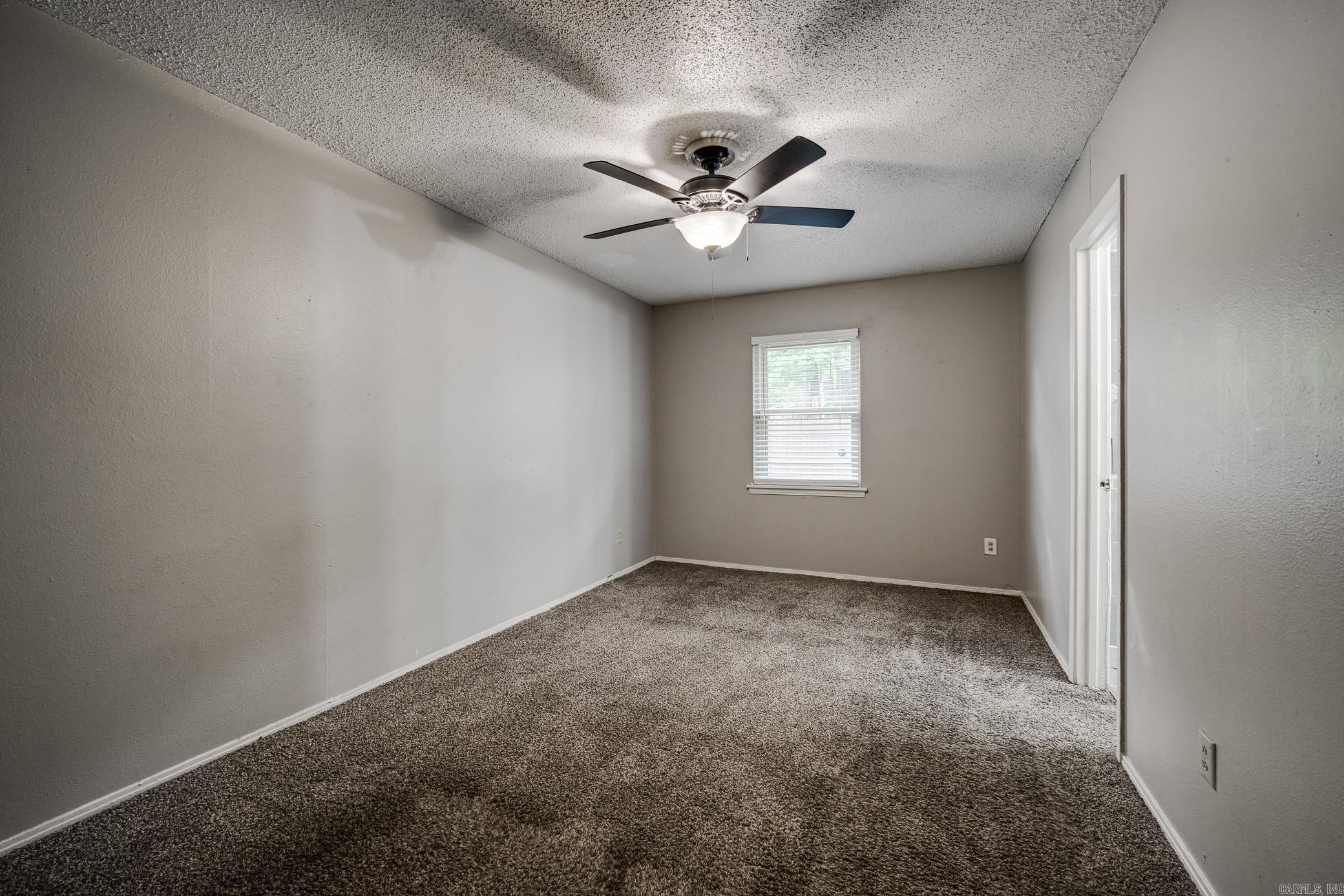 3938 Wooddale  Little Rock, AR