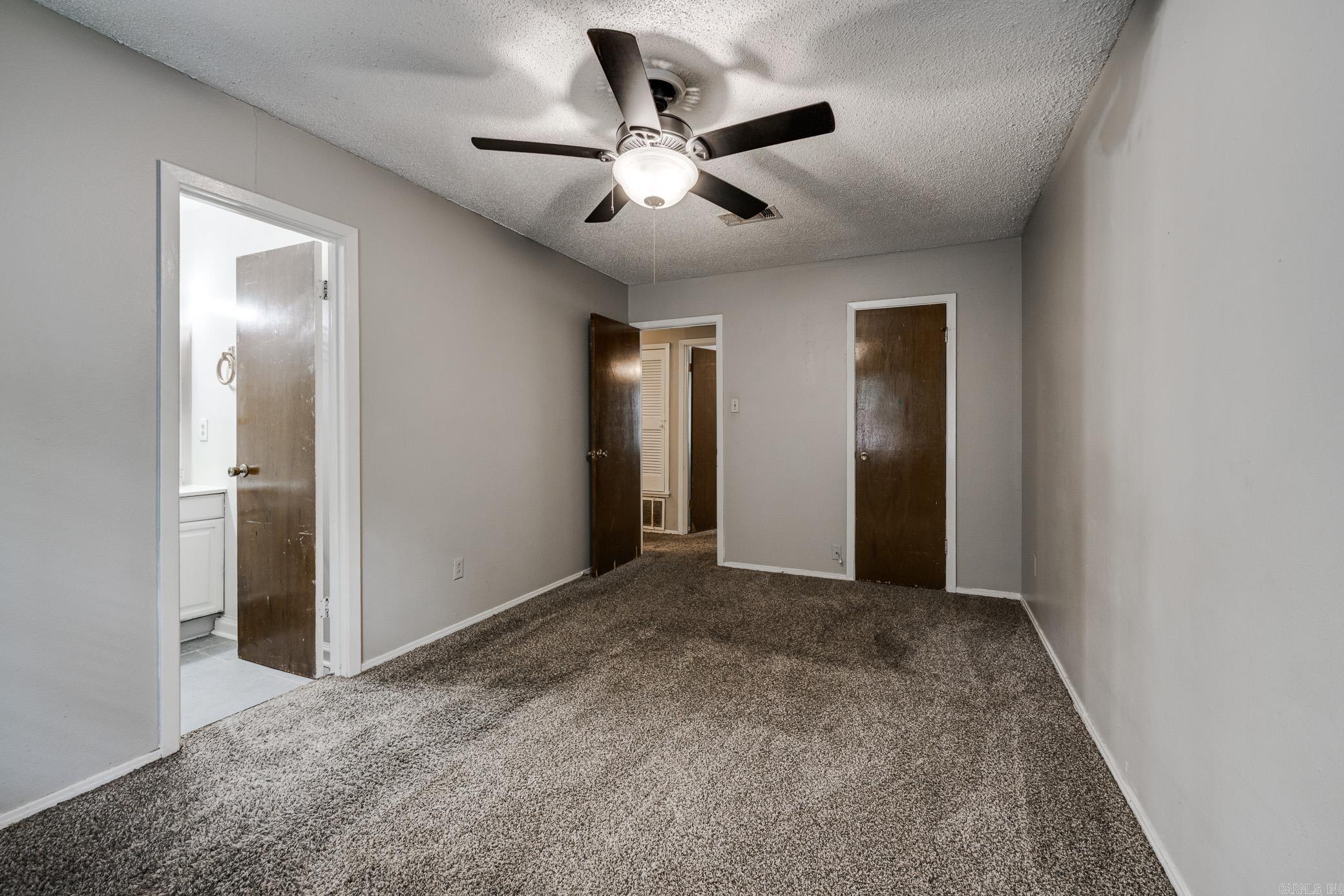 3938 Wooddale  Little Rock, AR