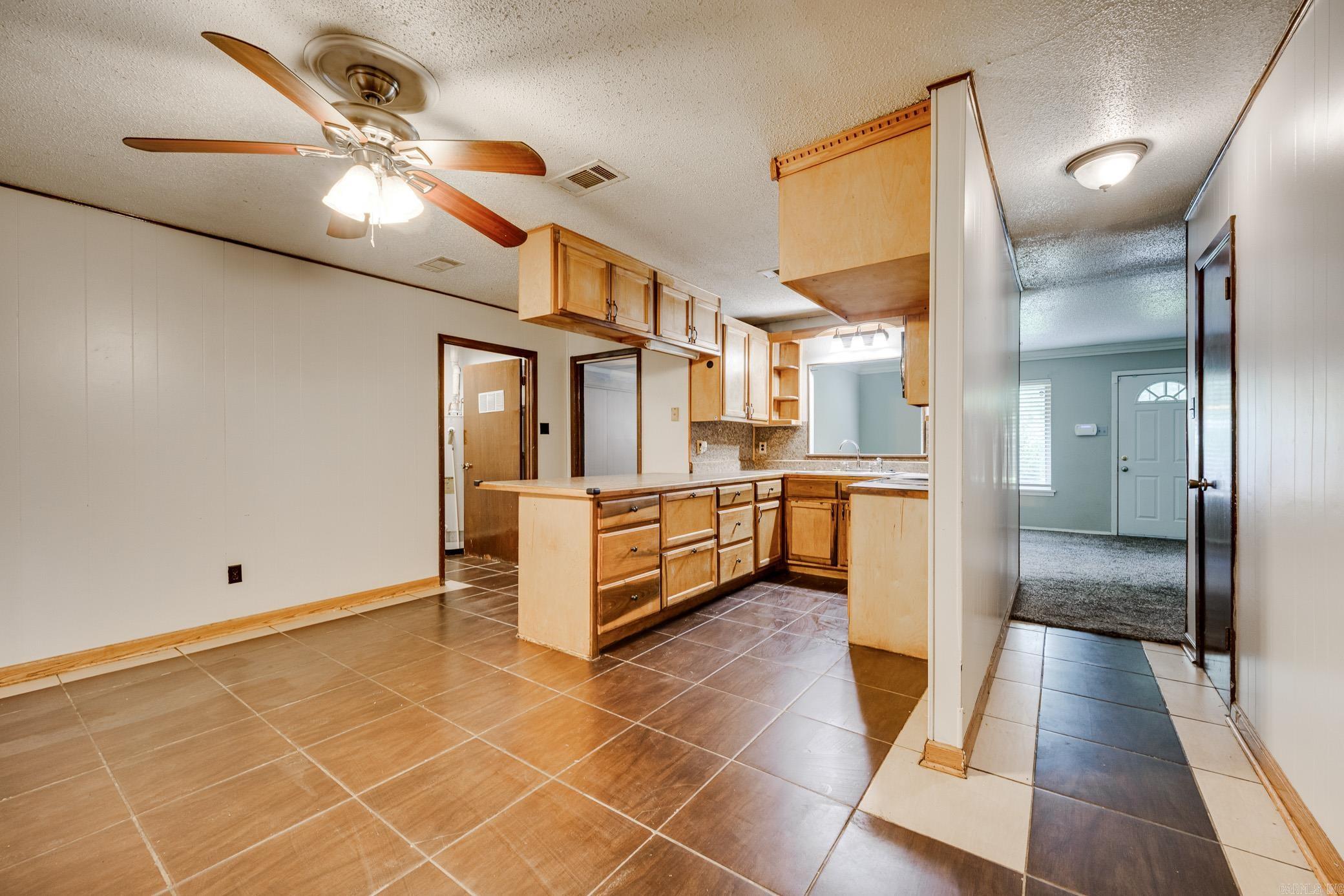 3938 Wooddale  Little Rock, AR
