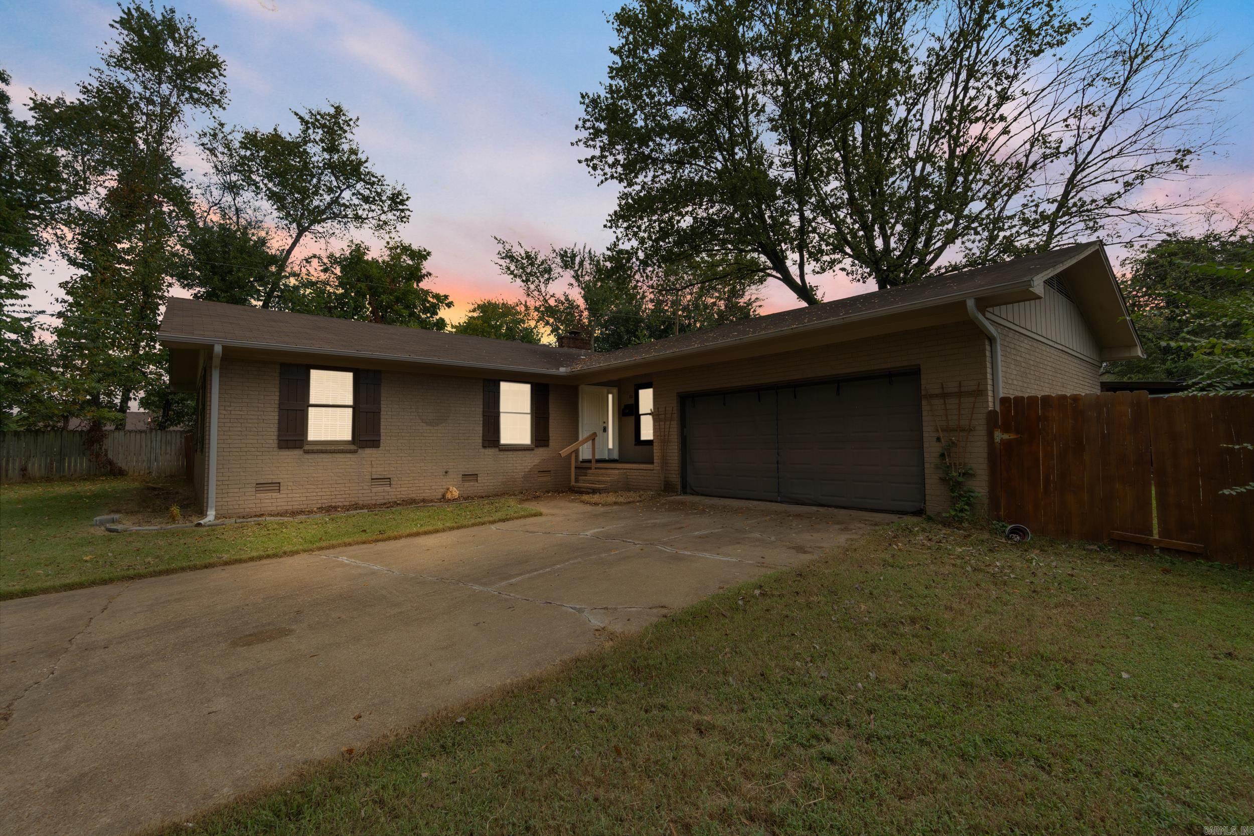 111 Sunset Place  Searcy, AR