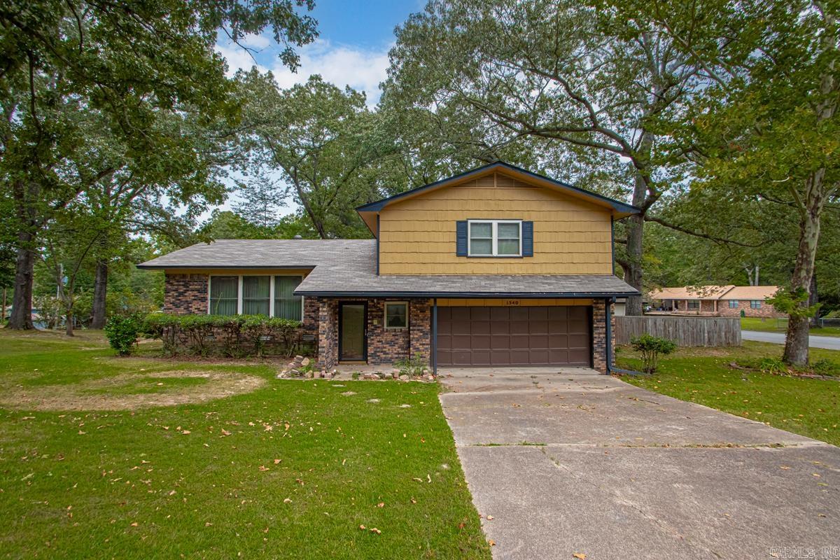 1540 Valley View  Malvern, AR