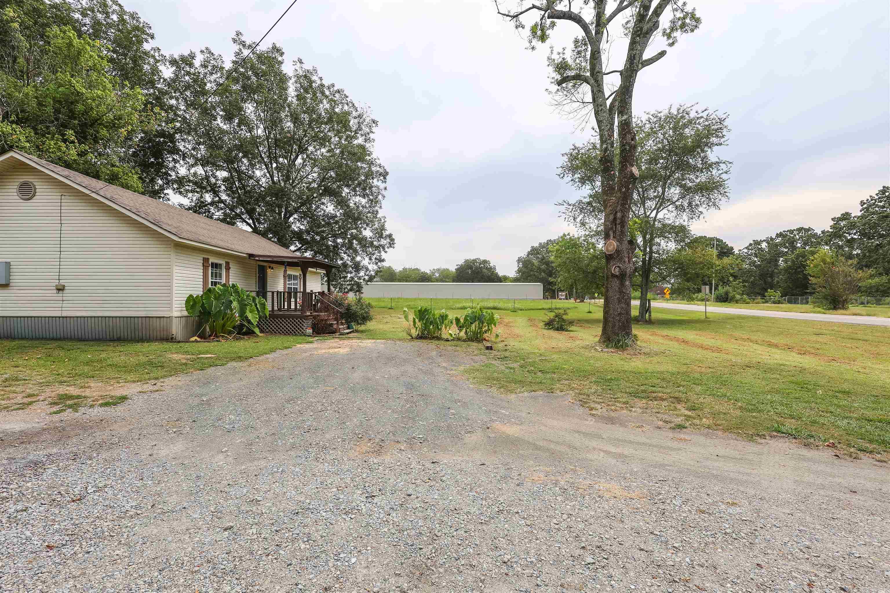 1286 W Highway 88  Oden, AR