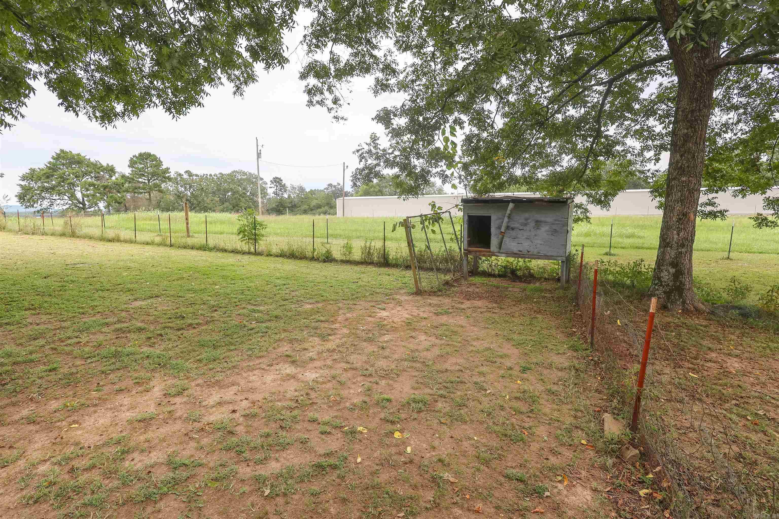 1286 W Highway 88  Oden, AR