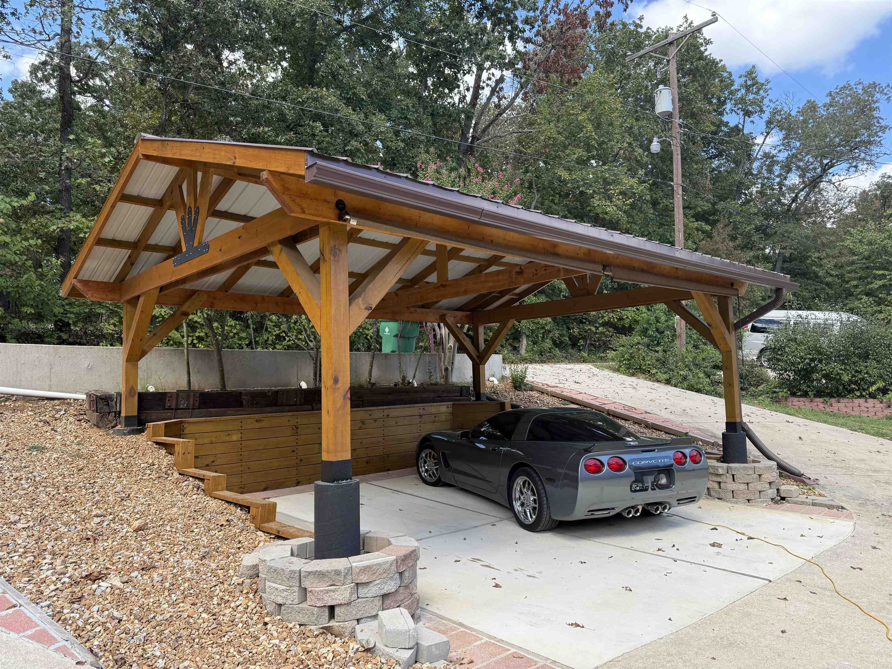 129 W Lakeshore  Cherokee Village, AR