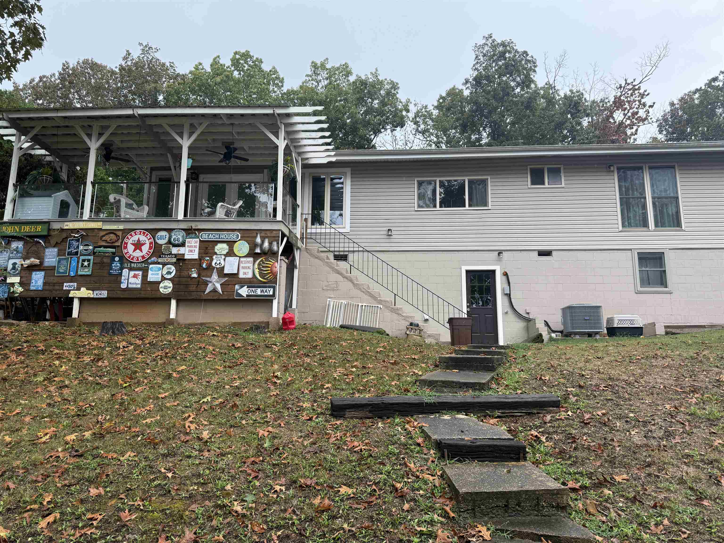 129 W Lakeshore  Cherokee Village, AR