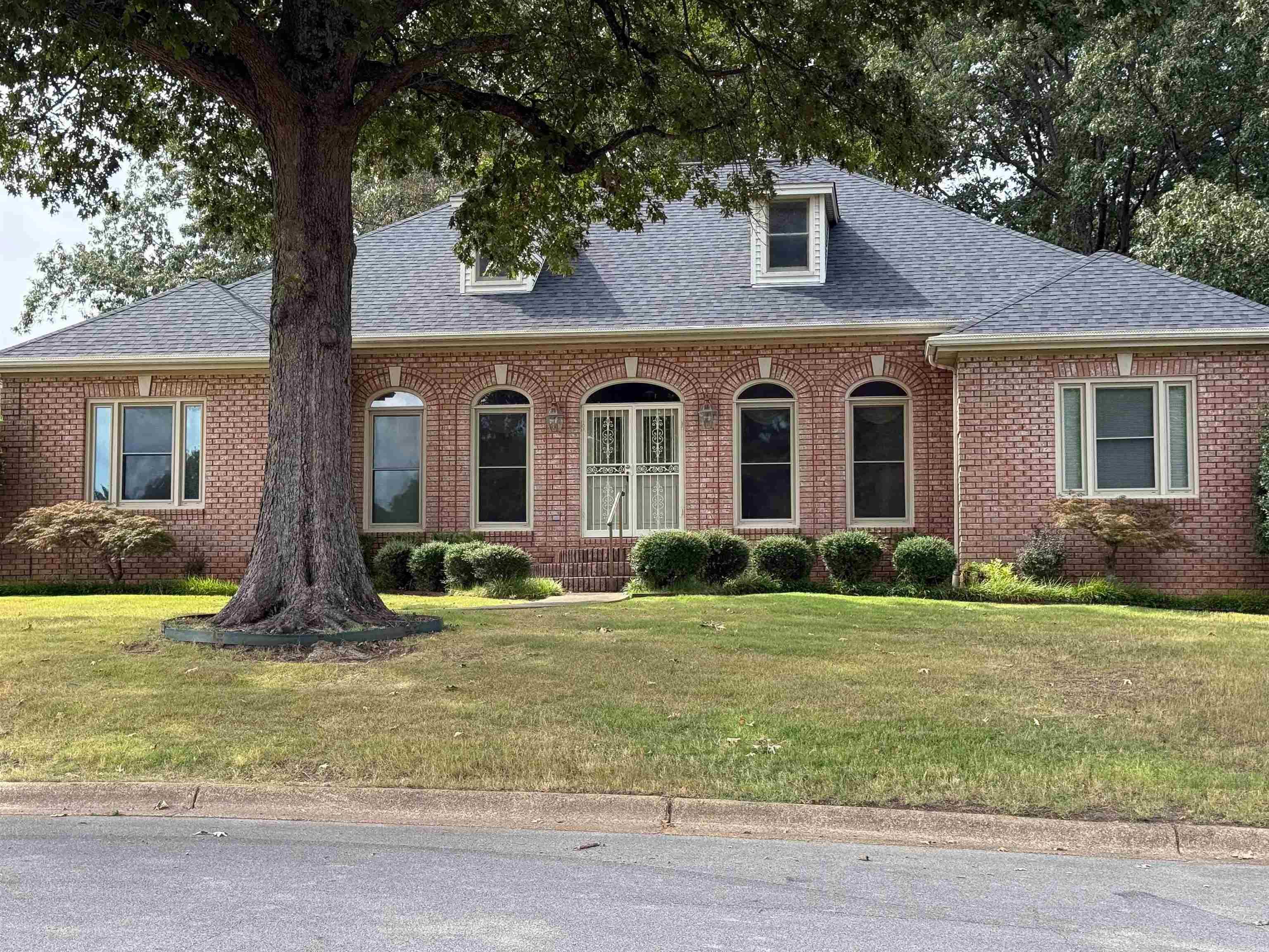 1011 Rolling Forest Drive