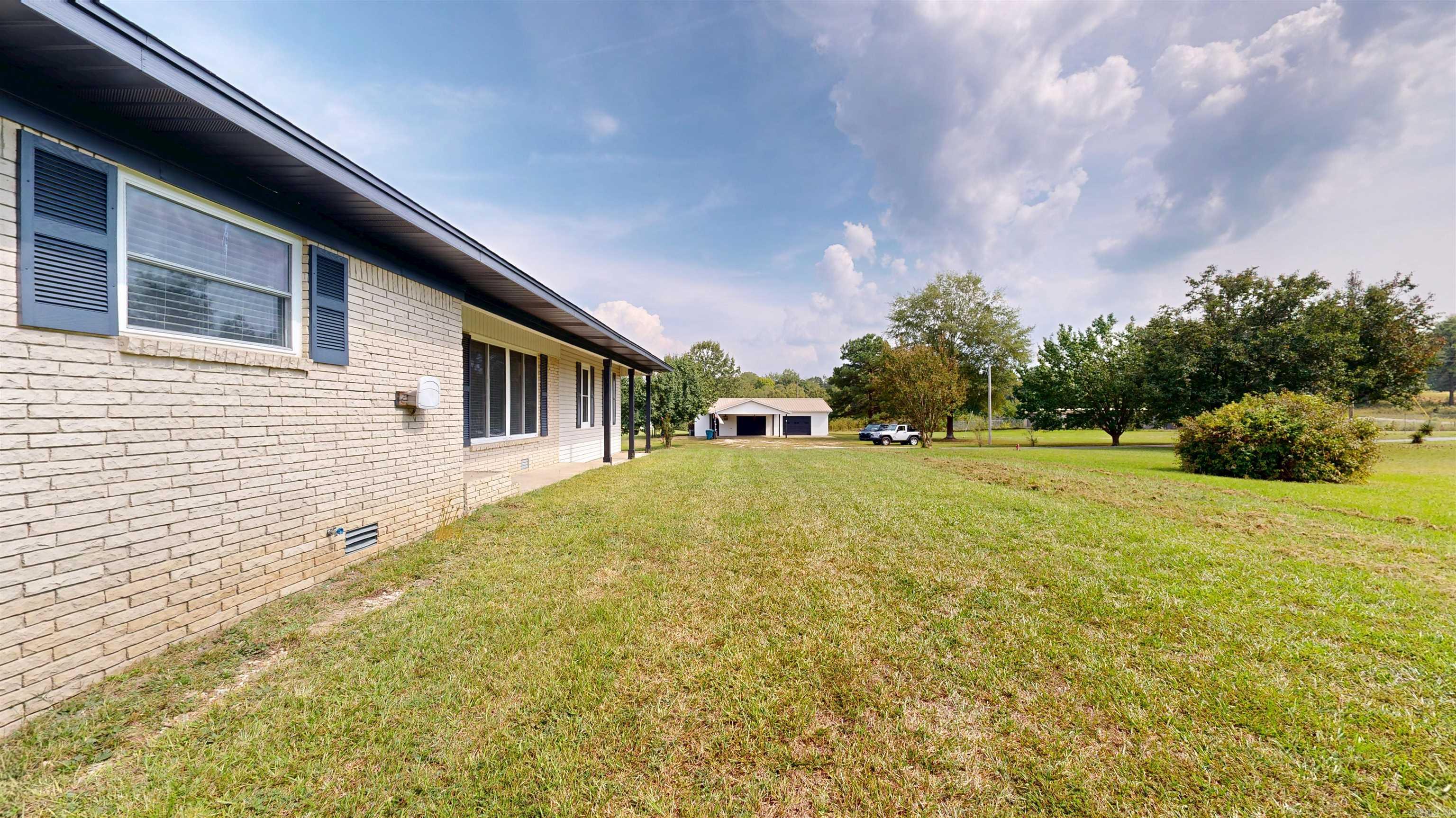 2570 Highway 7 2568 Highway 7 Bismarck, AR