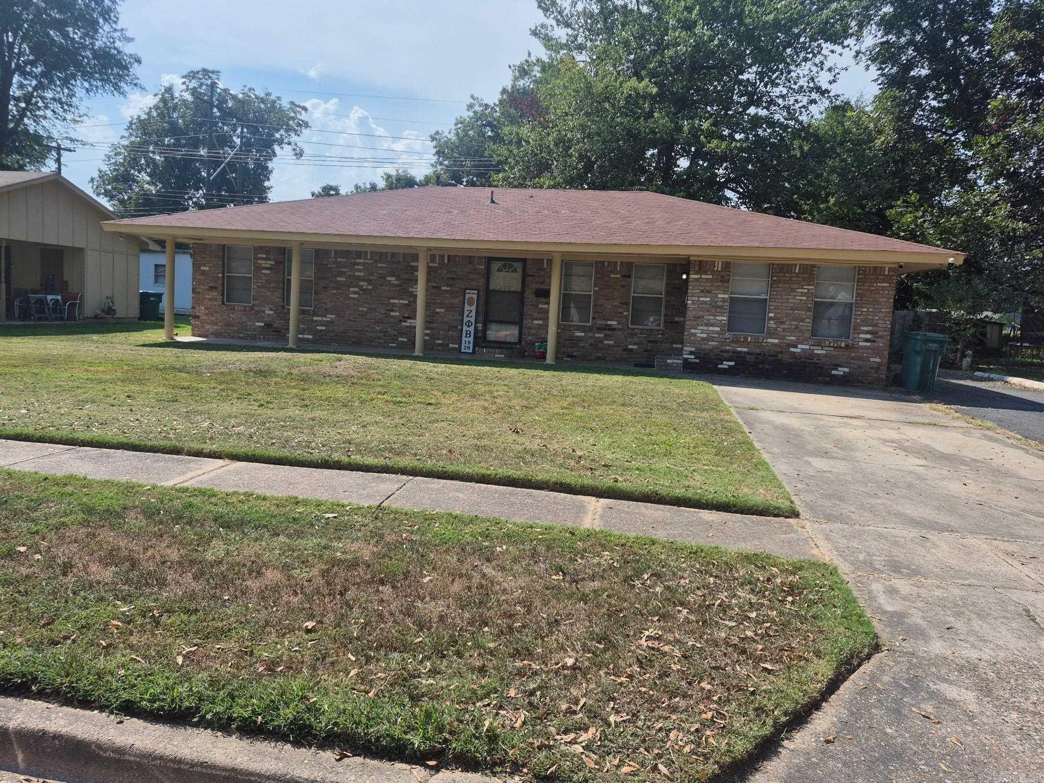 1302 BRENTWOOD  Pine Bluff, AR