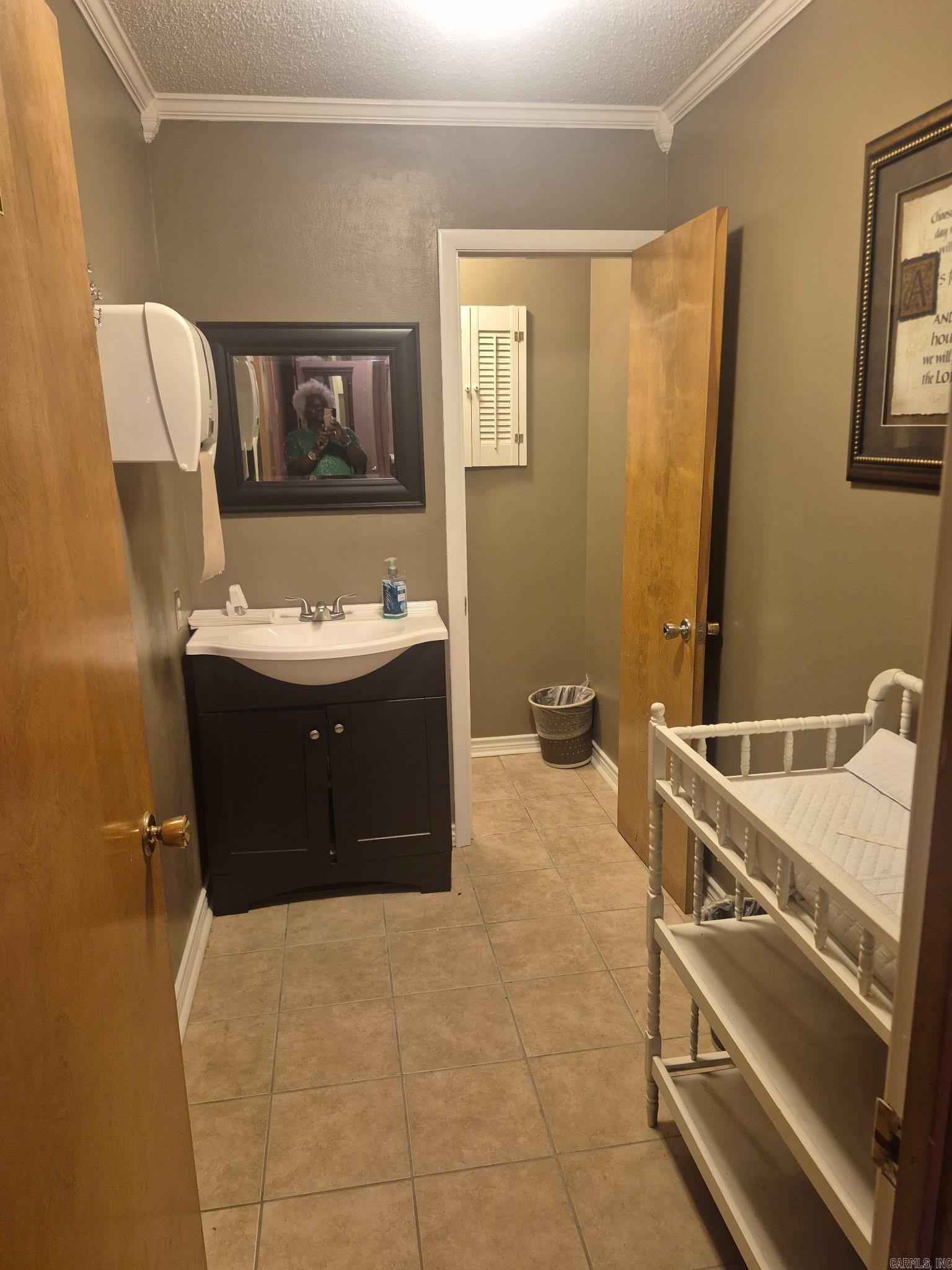 10015 EVA  Little Rock, AR