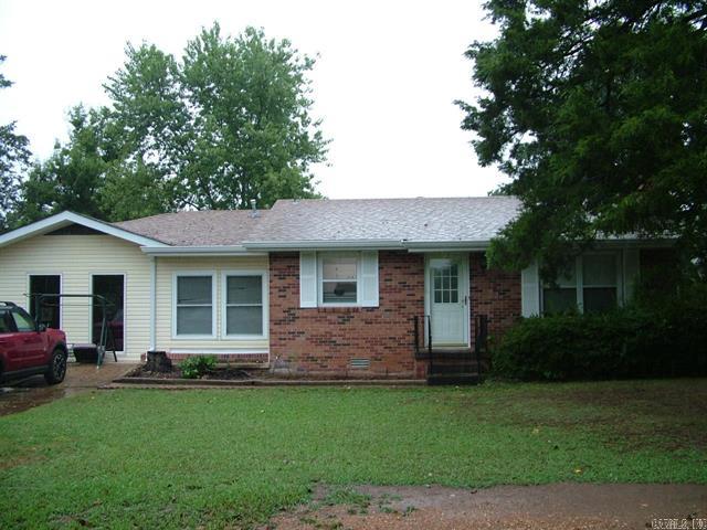 615  Locust  Mountain Home, AR