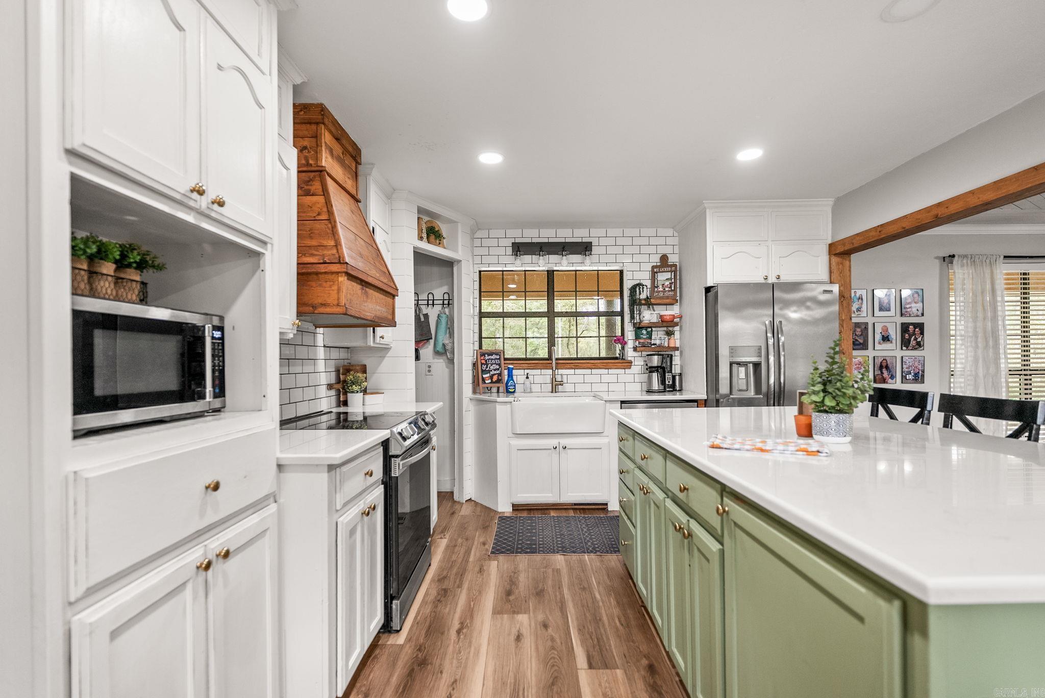 885 Mt Carmel  Cabot, AR