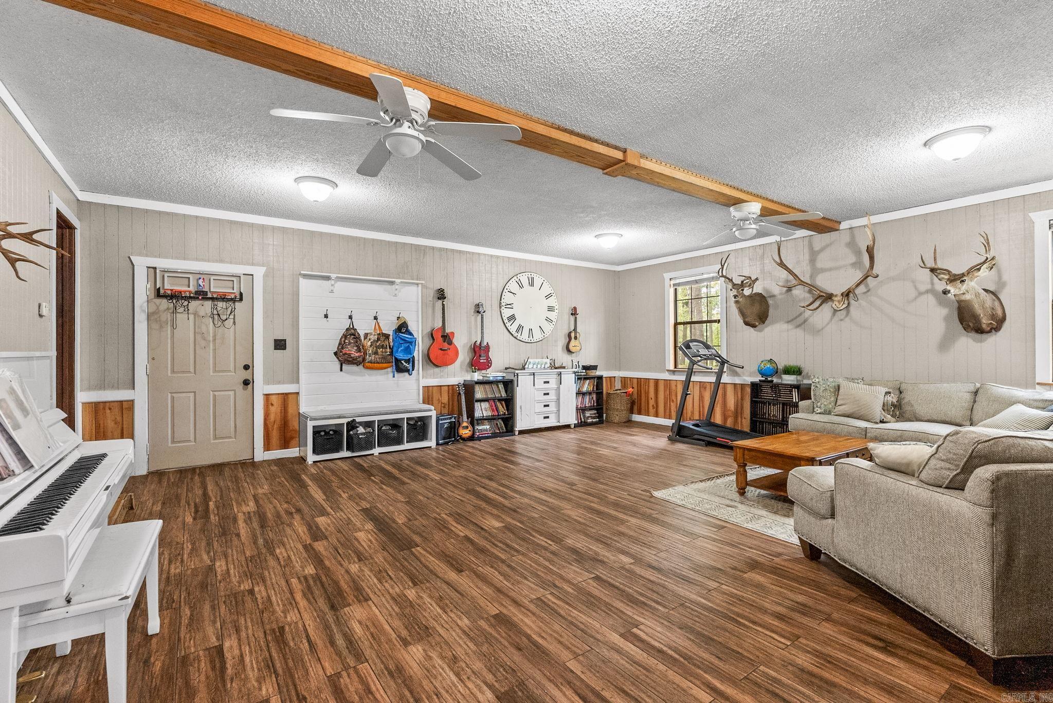 885 Mt Carmel  Cabot, AR