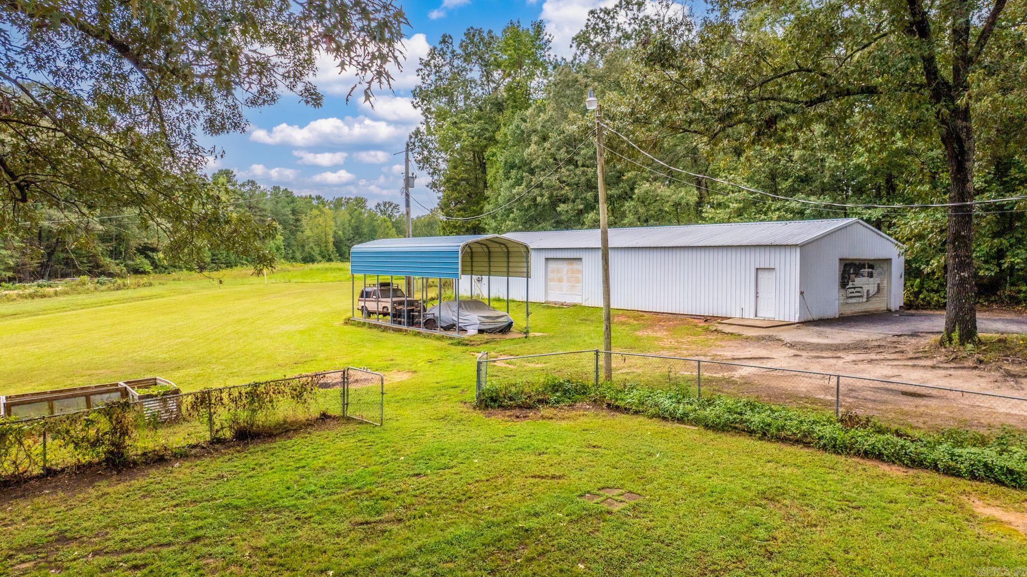 885 Mt Carmel  Cabot, AR
