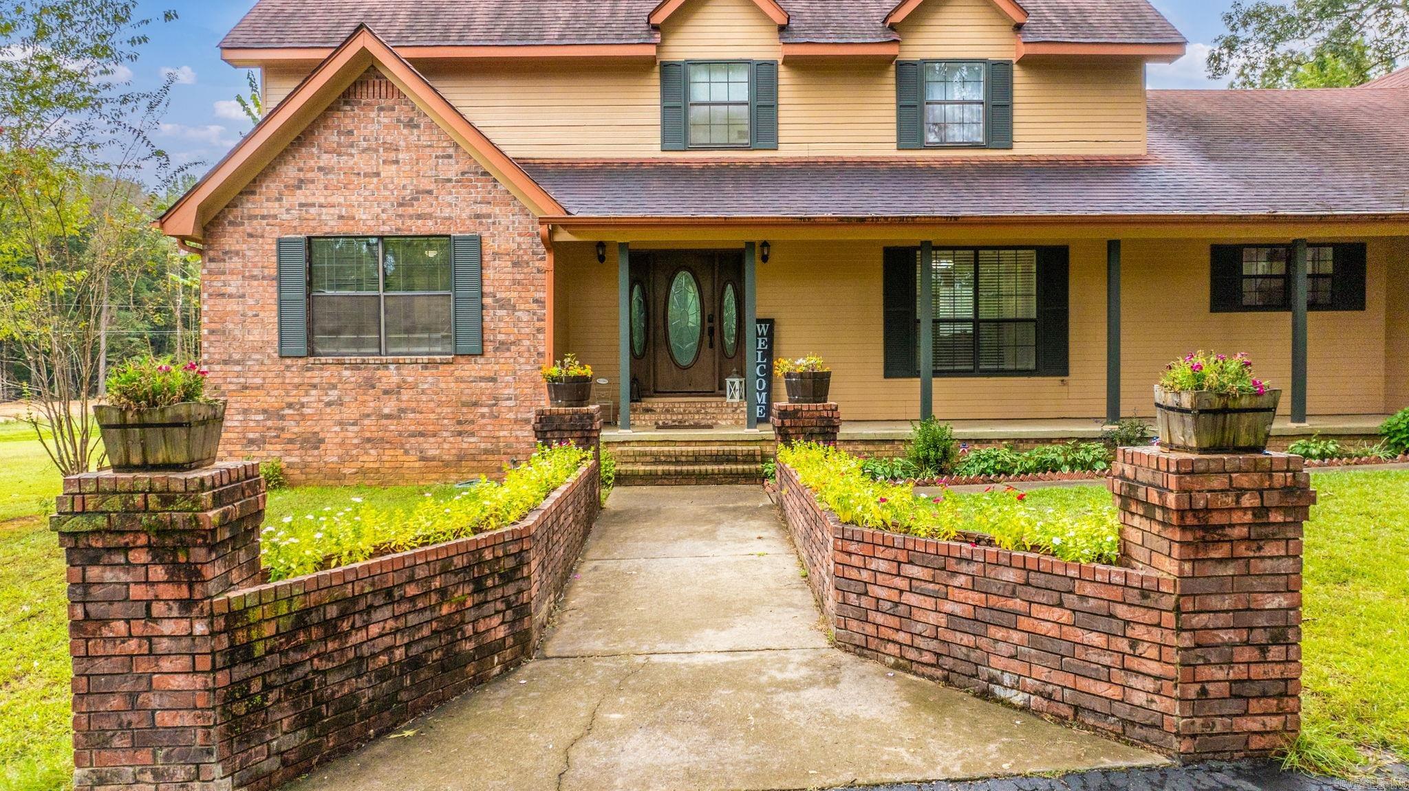 885 Mt Carmel  Cabot, AR