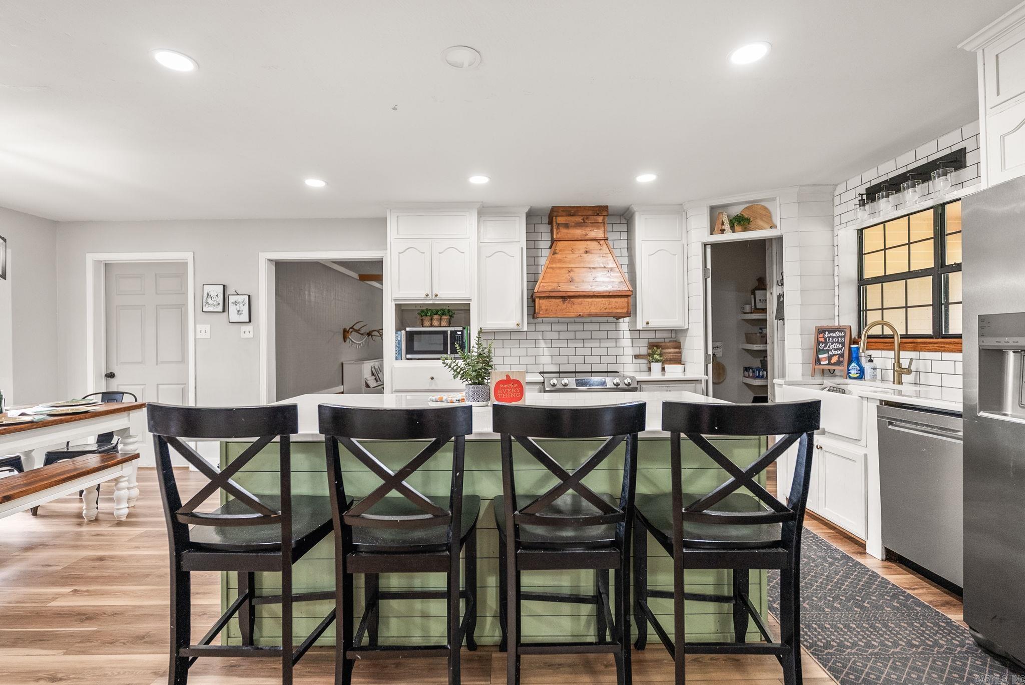 885 Mt Carmel  Cabot, AR
