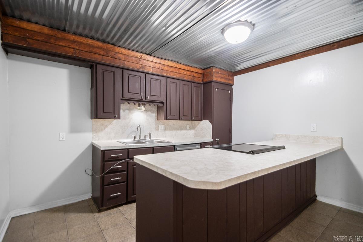 9 Blackstone  North Little Rock, AR