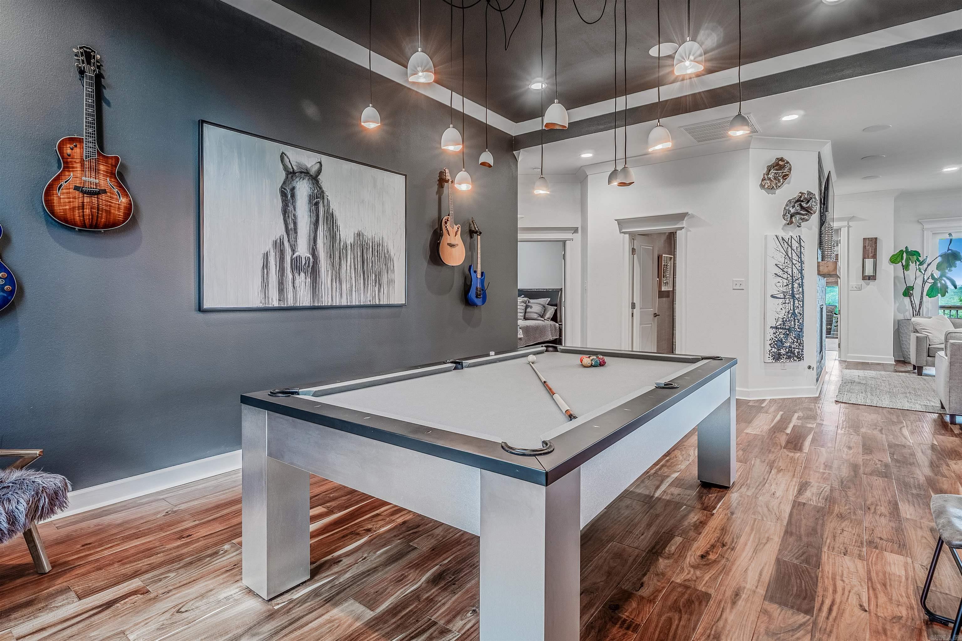 105 Riverview Dr.  Maumelle, AR