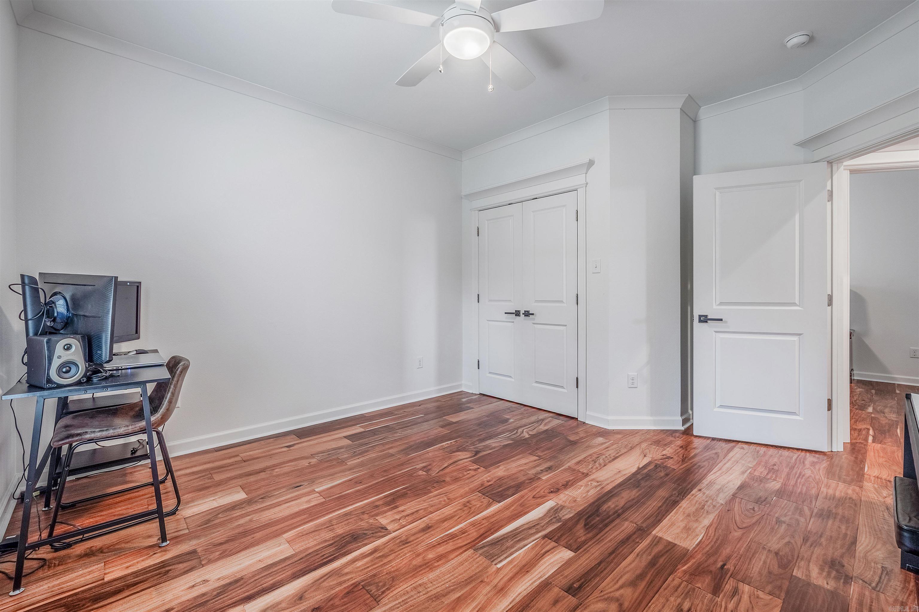 105 Riverview Dr.  Maumelle, AR