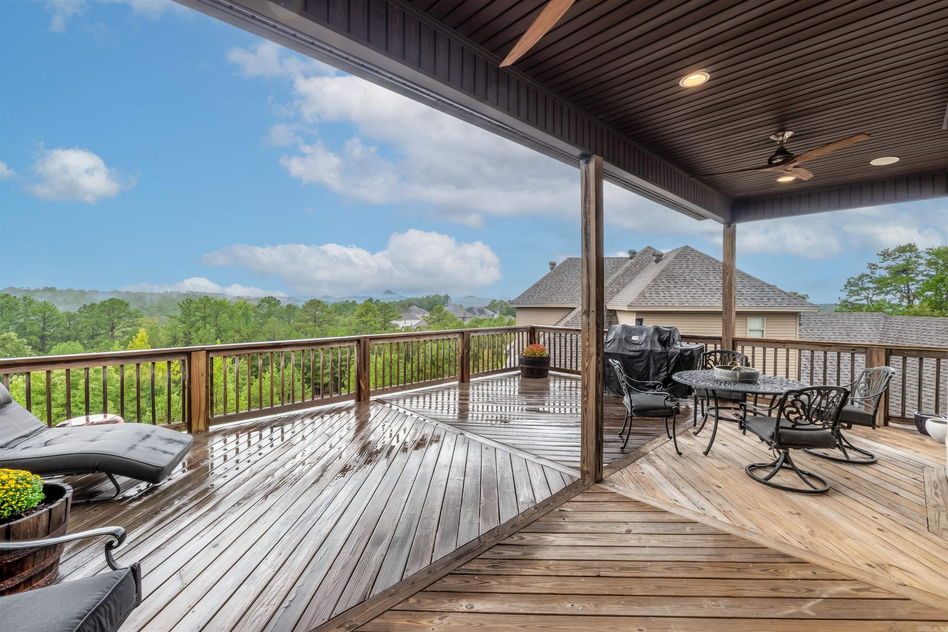 105 Riverview Dr.  Maumelle, AR