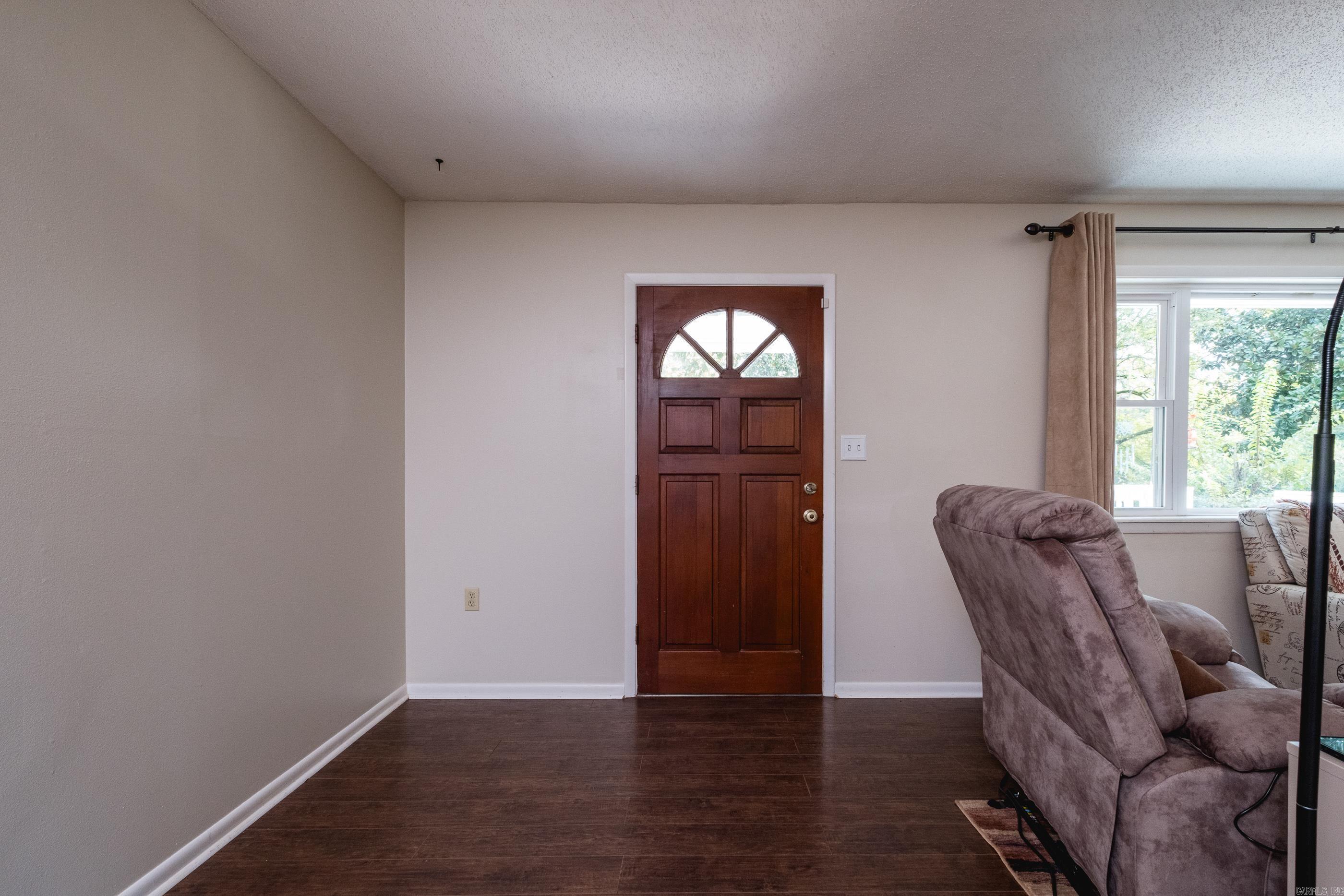 22125 Colonel Glenn  Little Rock, AR