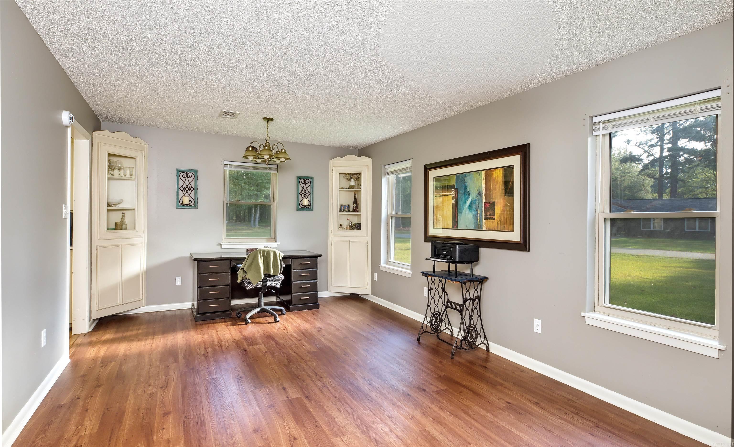 410 Rolling Hills  White Hall, AR