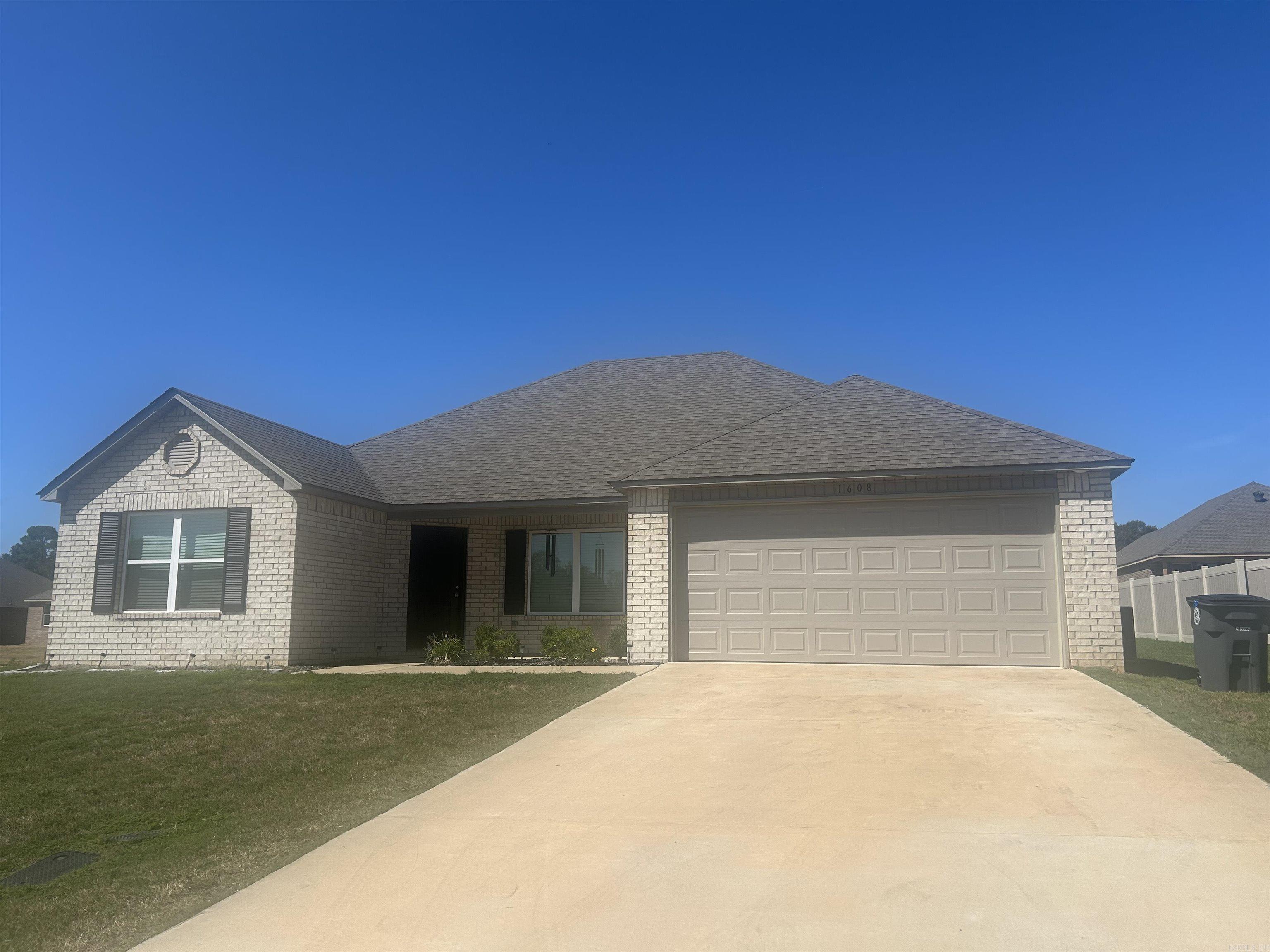 1608 Ridgefield Circle  Searcy, AR