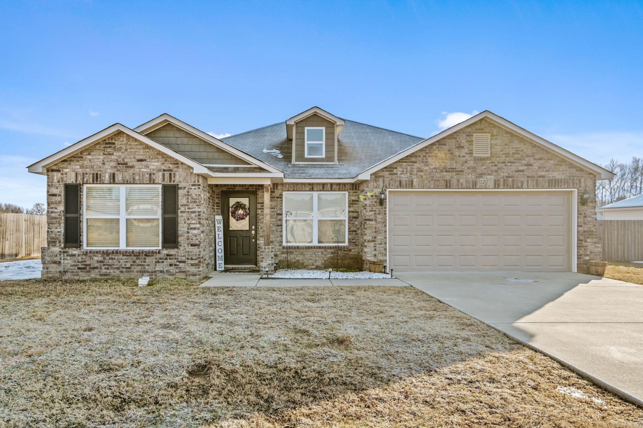 12 N Saunder  Austin, AR