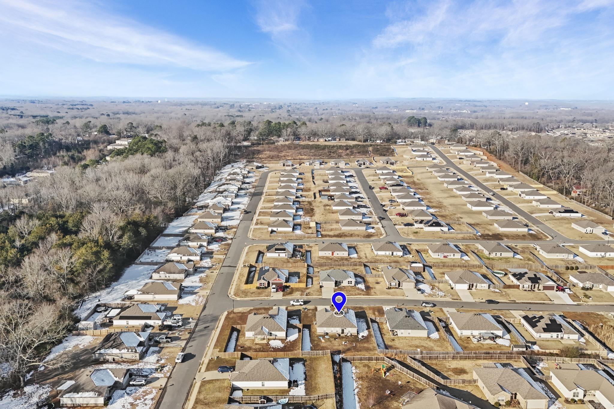 12 N Saunder  Austin, AR