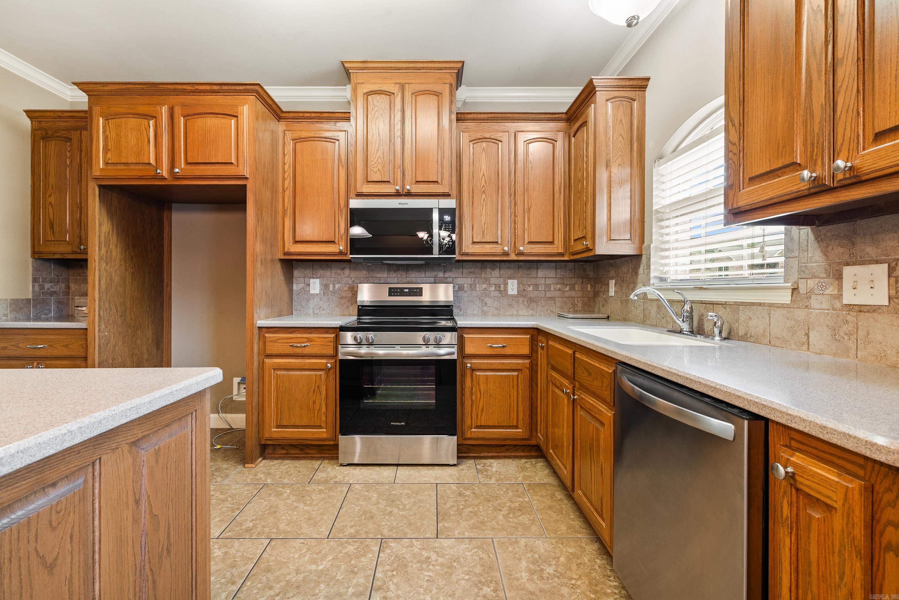 35 Joshua  Conway, AR