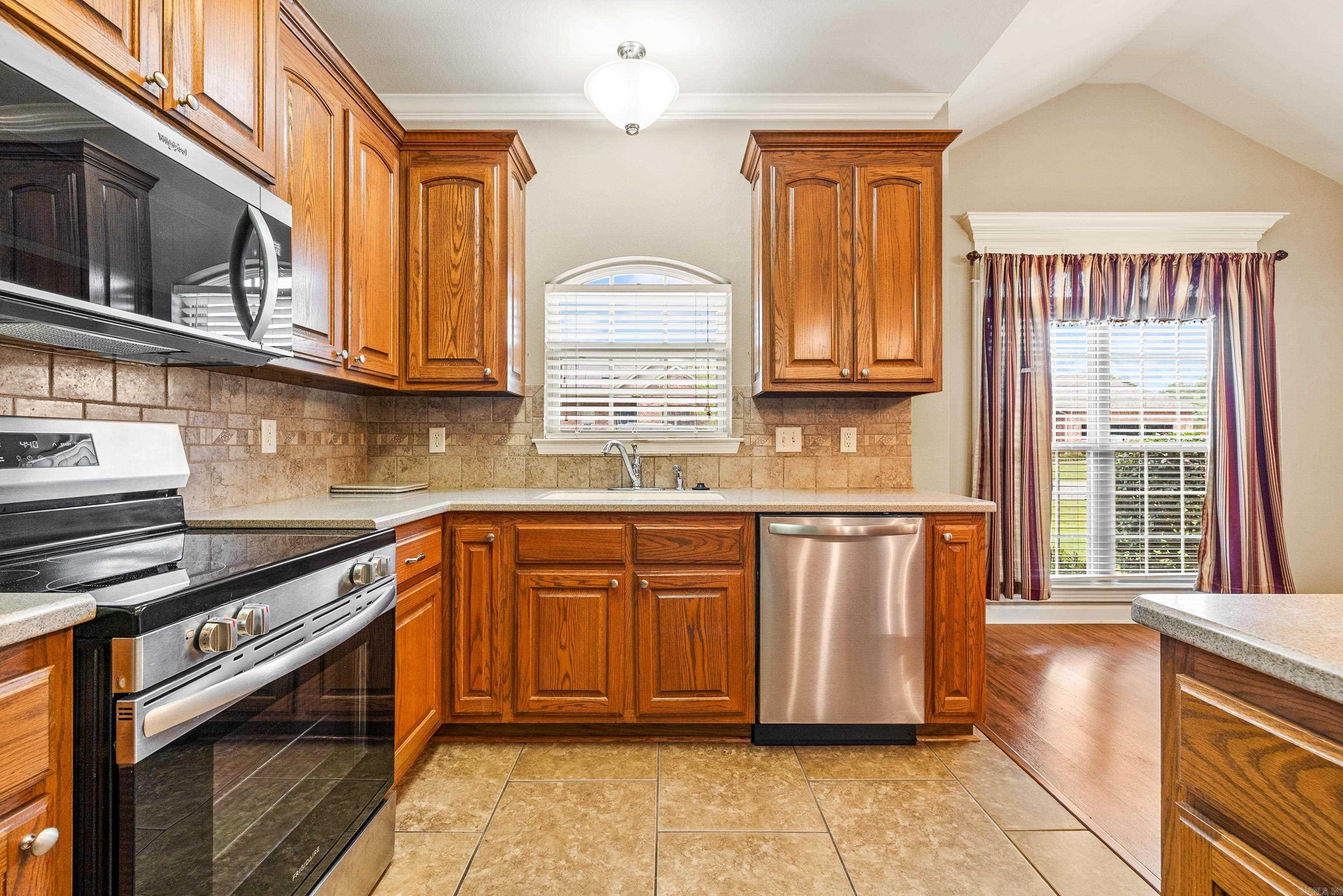 35 Joshua  Conway, AR