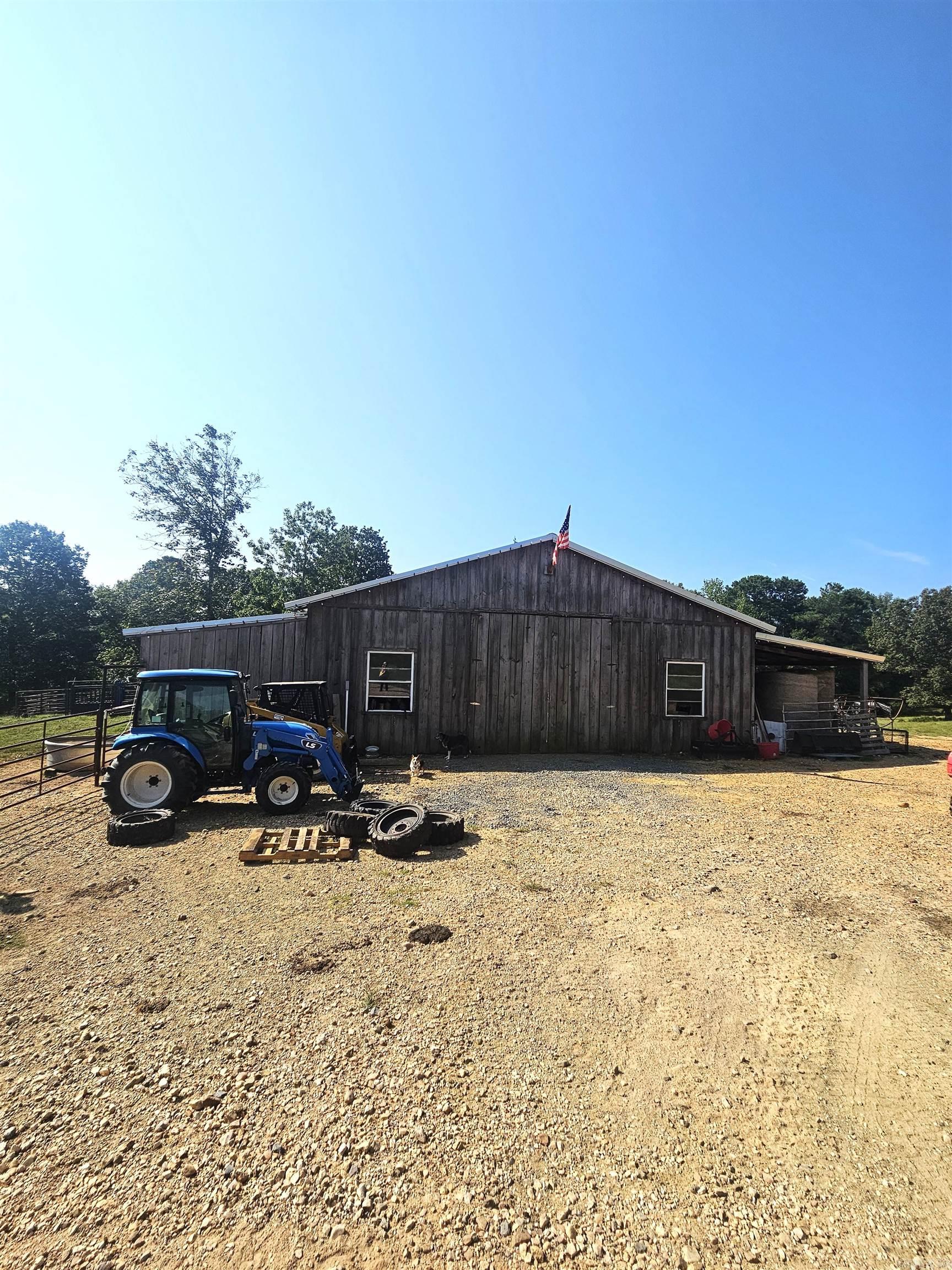 665 Hwy 246  Umpire, AR