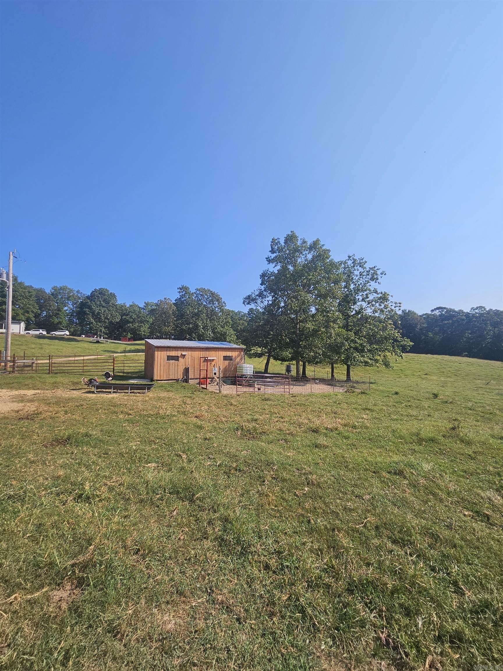 665 Hwy 246  Umpire, AR