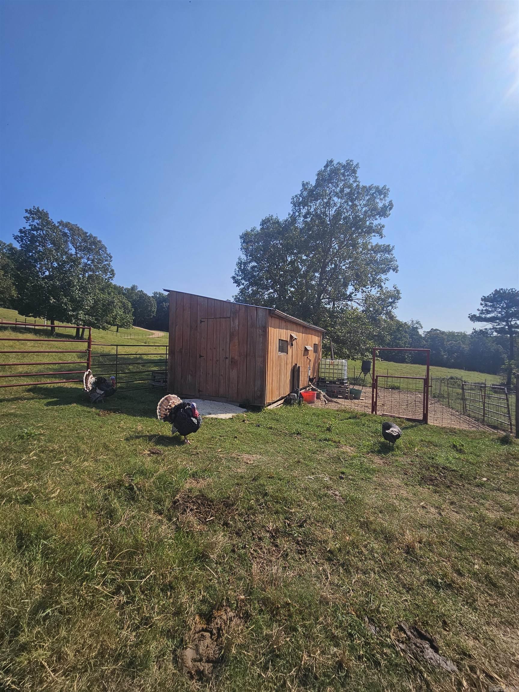665 Hwy 246  Umpire, AR