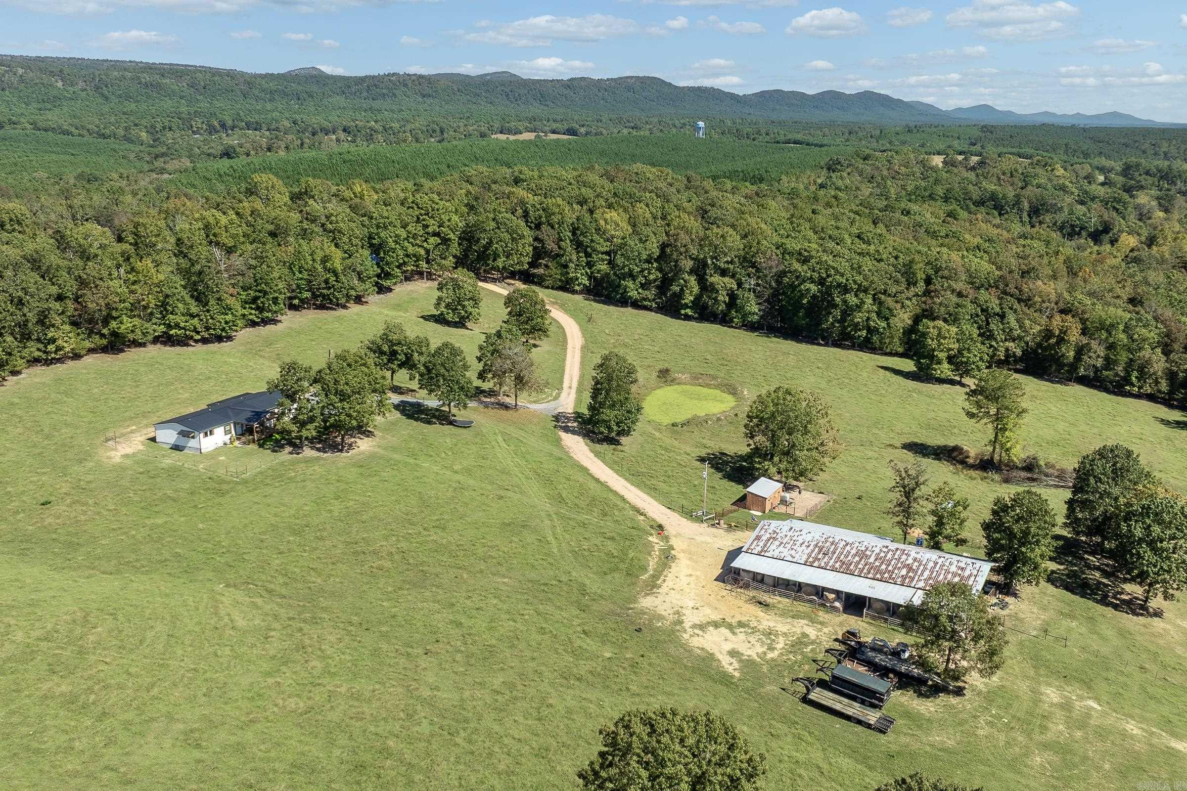 665 Hwy 246  Umpire, AR