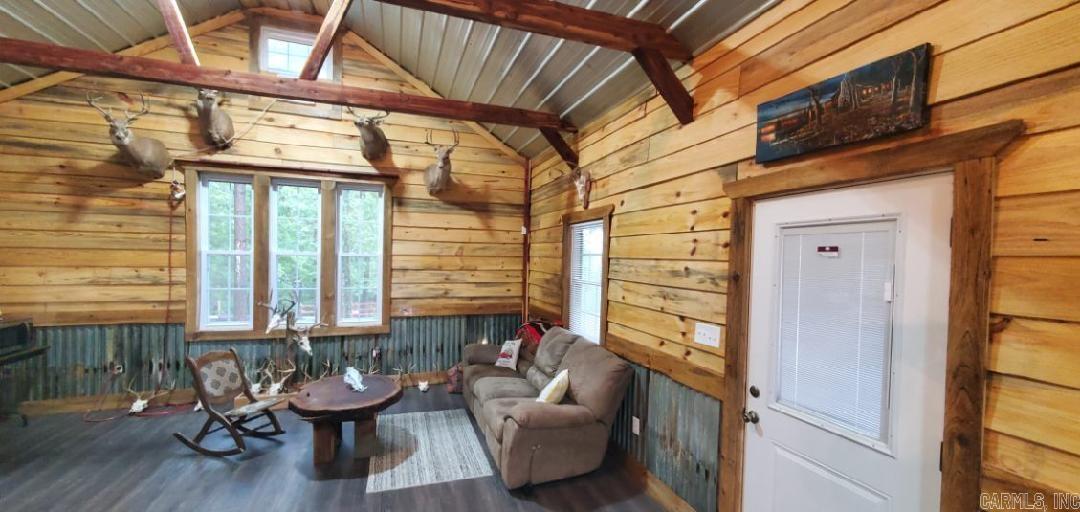 665 Hwy 246  Umpire, AR
