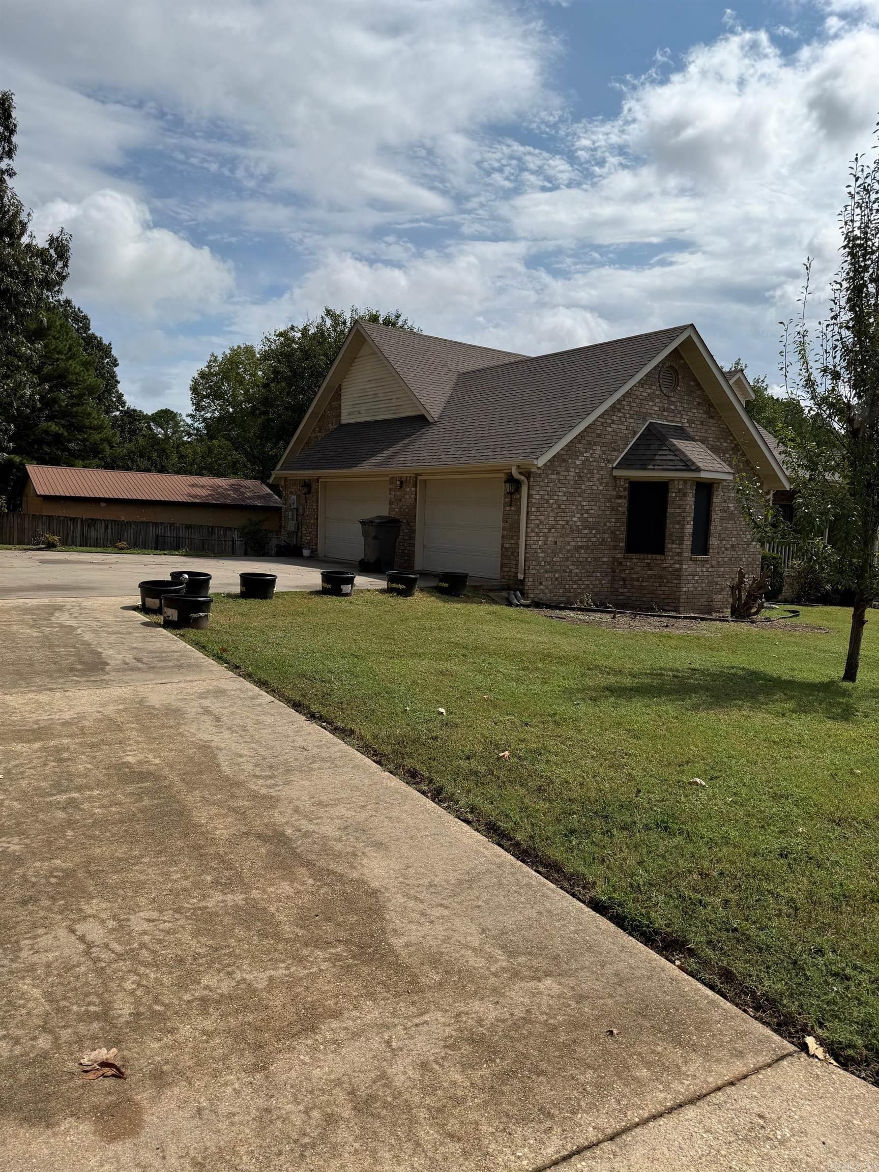 1007 S 11th  Paragould, AR