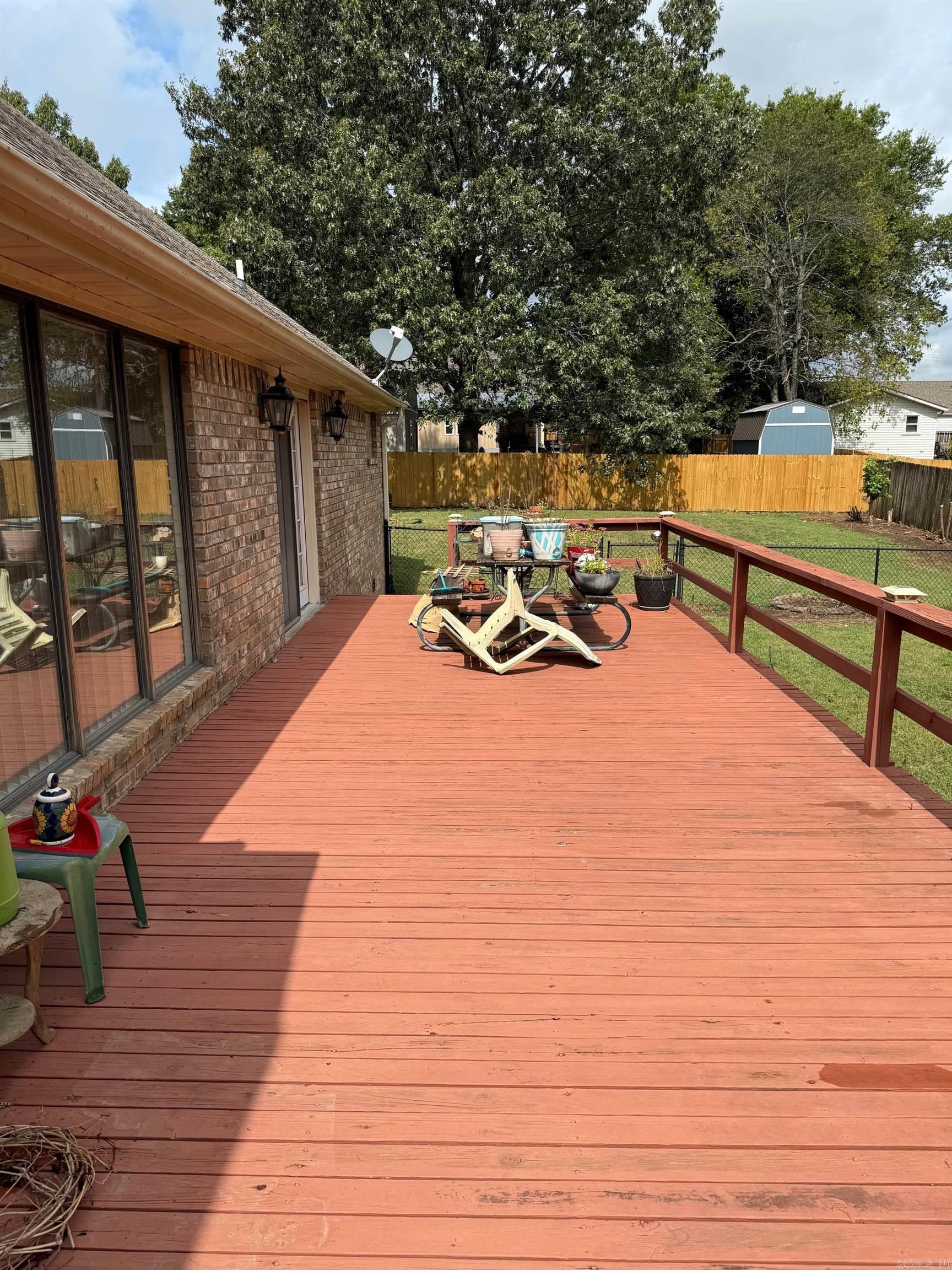 1007 S 11th  Paragould, AR