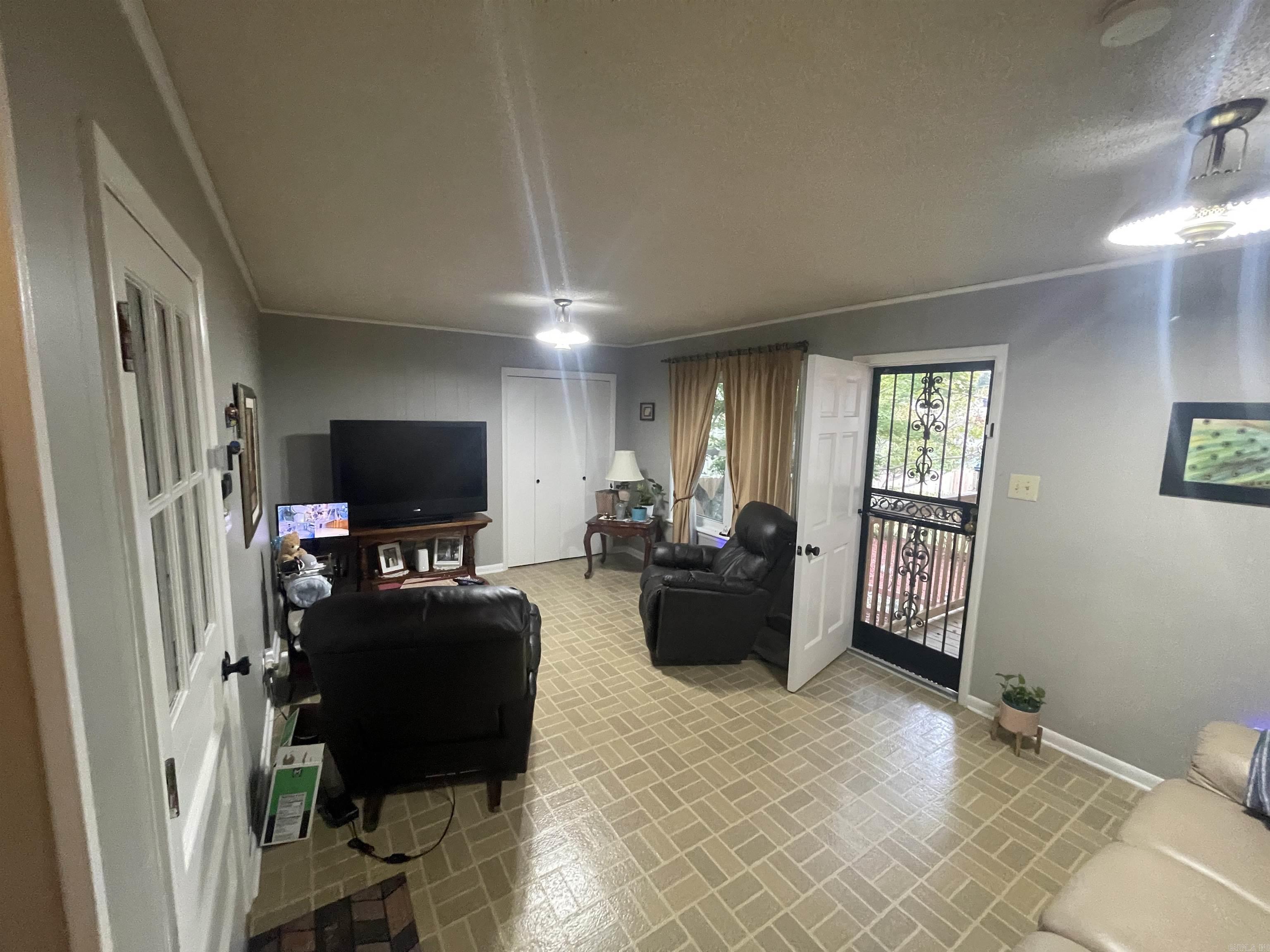 19 McGovern Drive  Little Rock, AR
