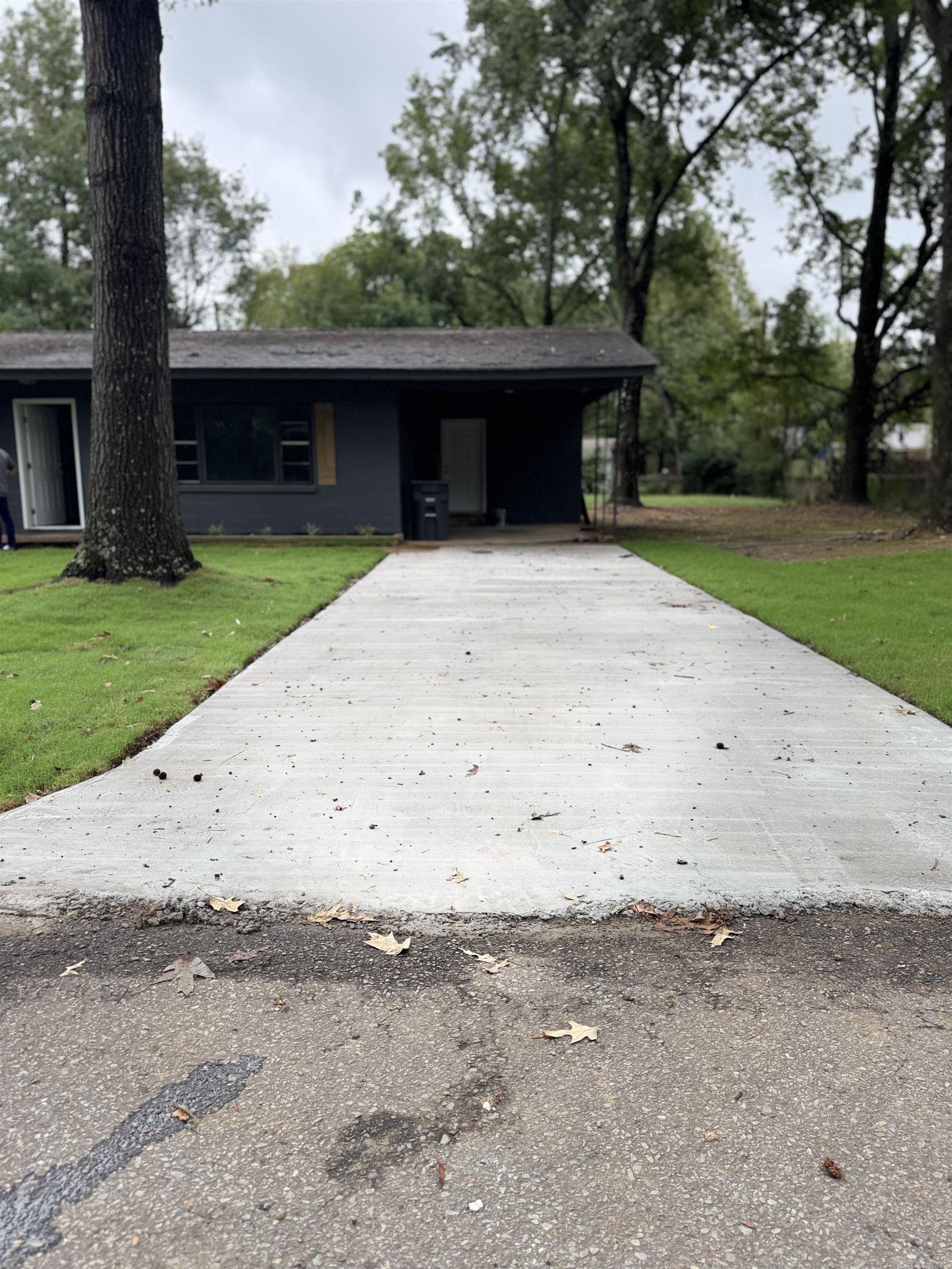 1402 Forrest  Searcy, AR