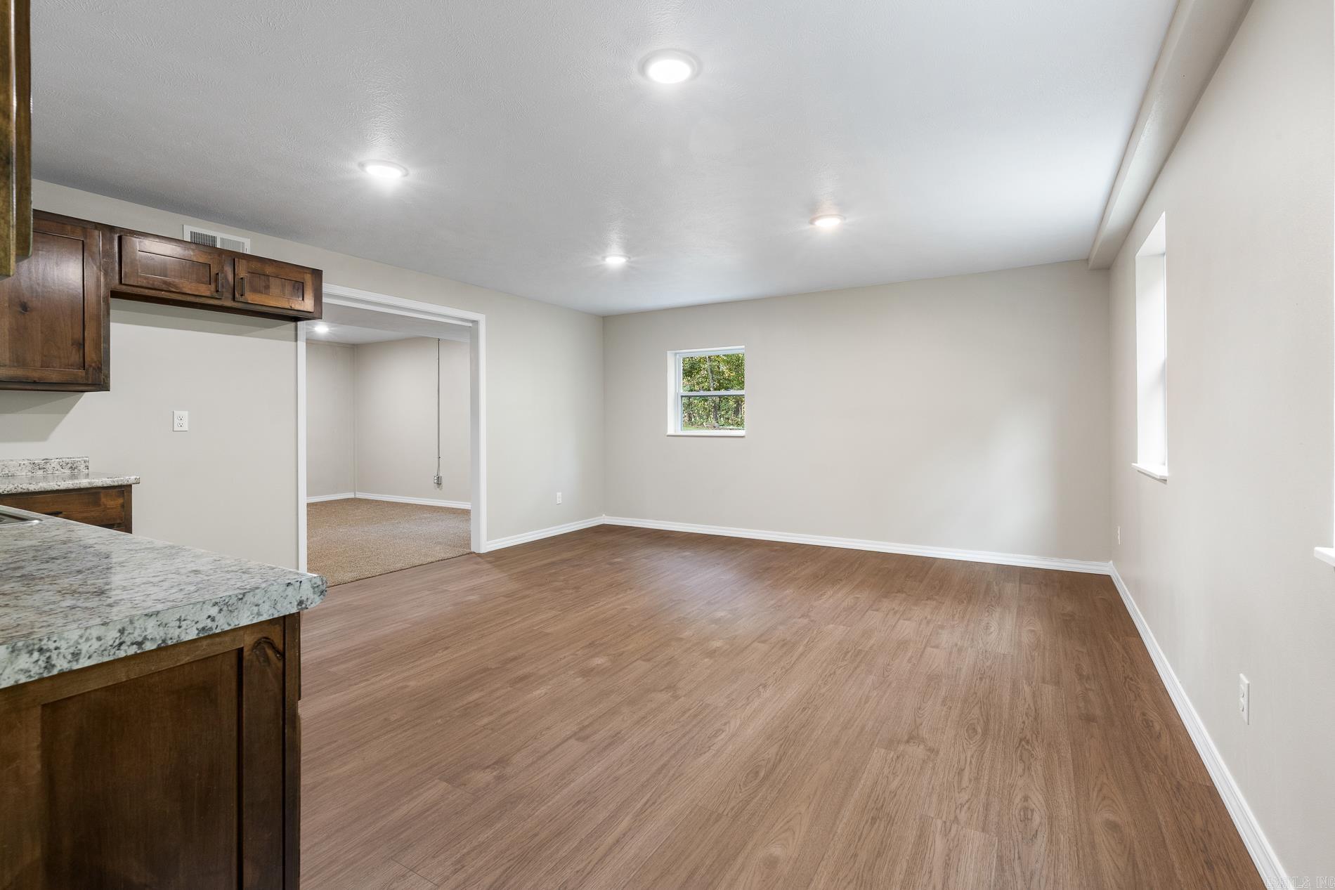 6010 Oak Leaf  Harrison, AR