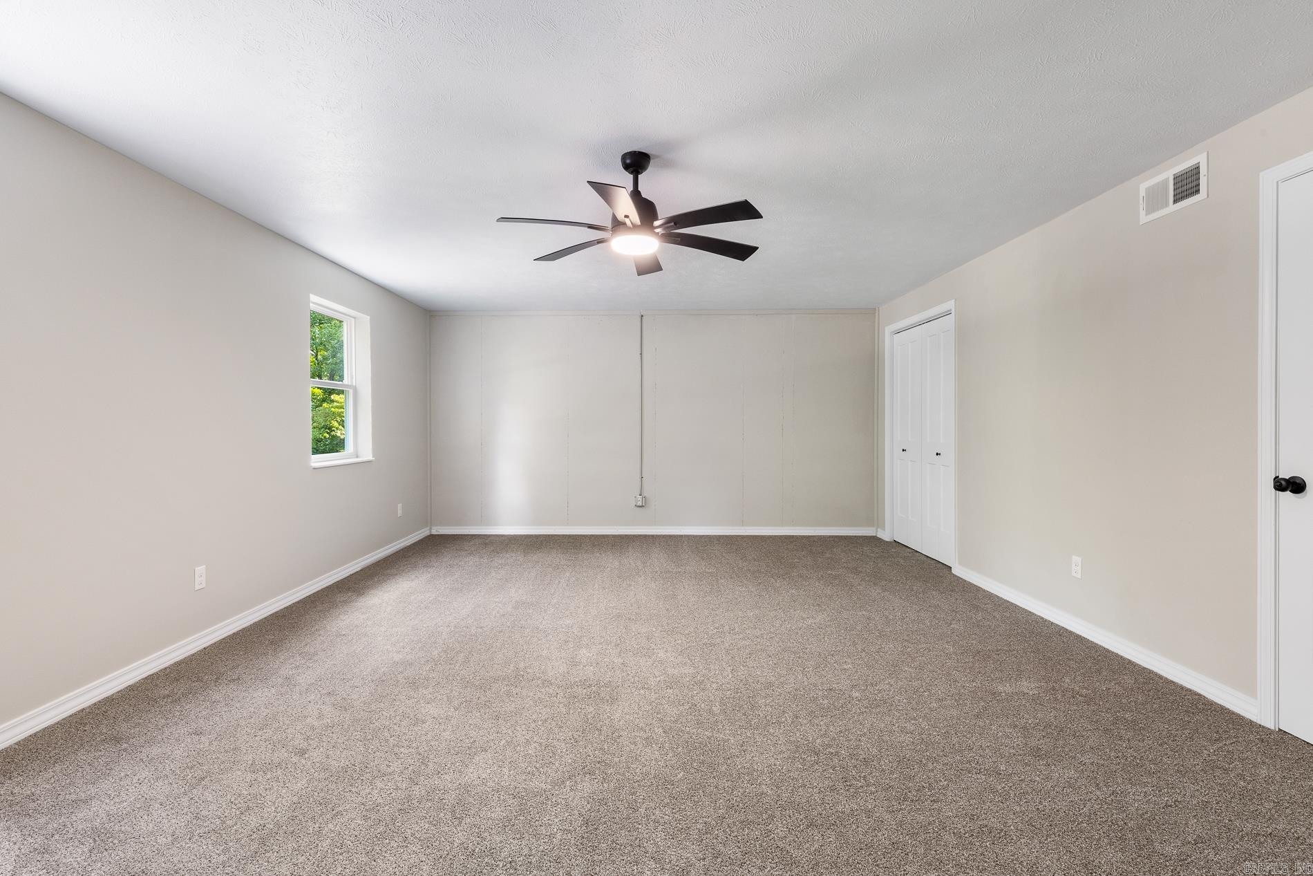 6010 Oak Leaf  Harrison, AR