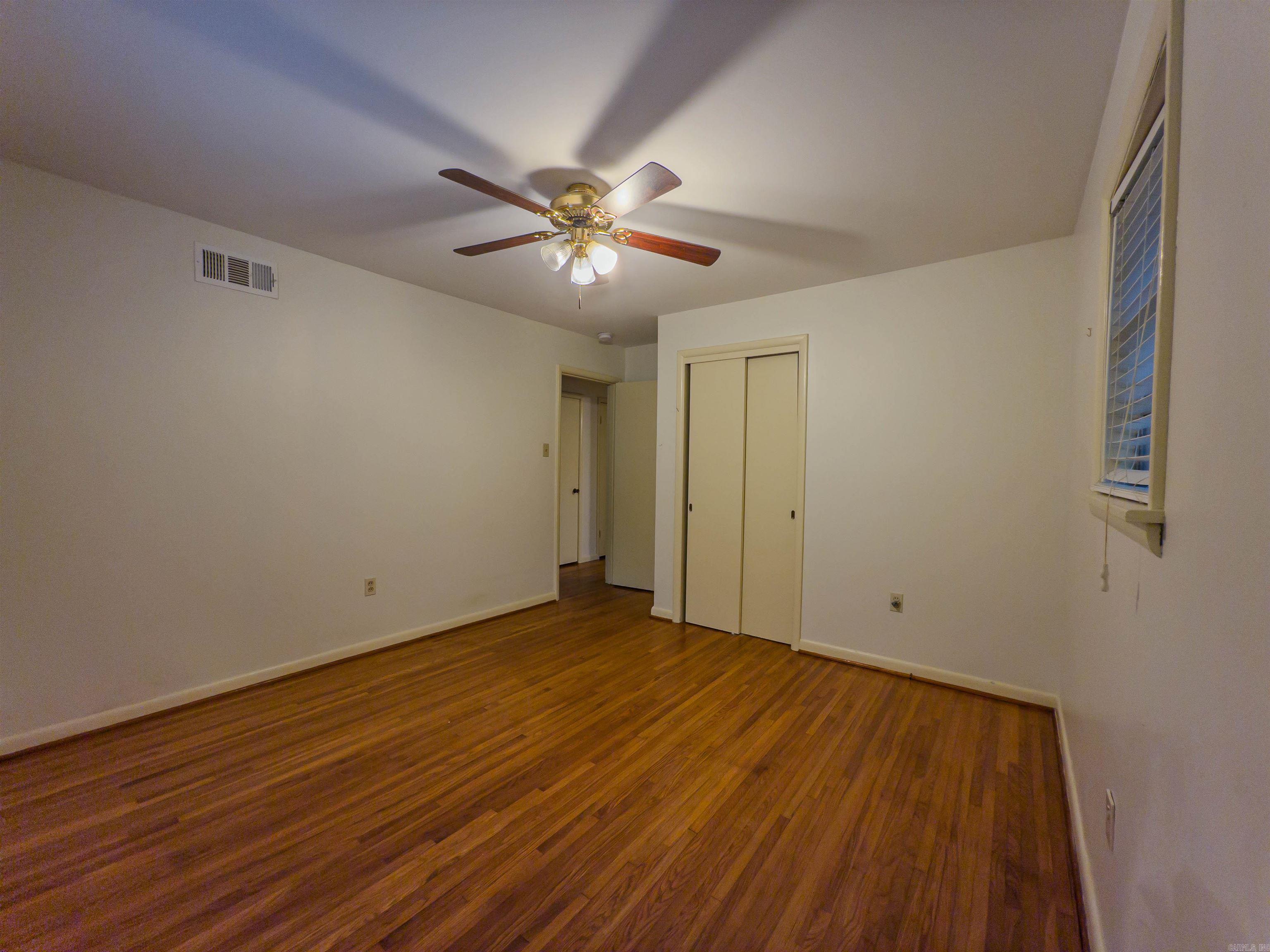 109 Schoolwood Ln  Cammack Village, AR
